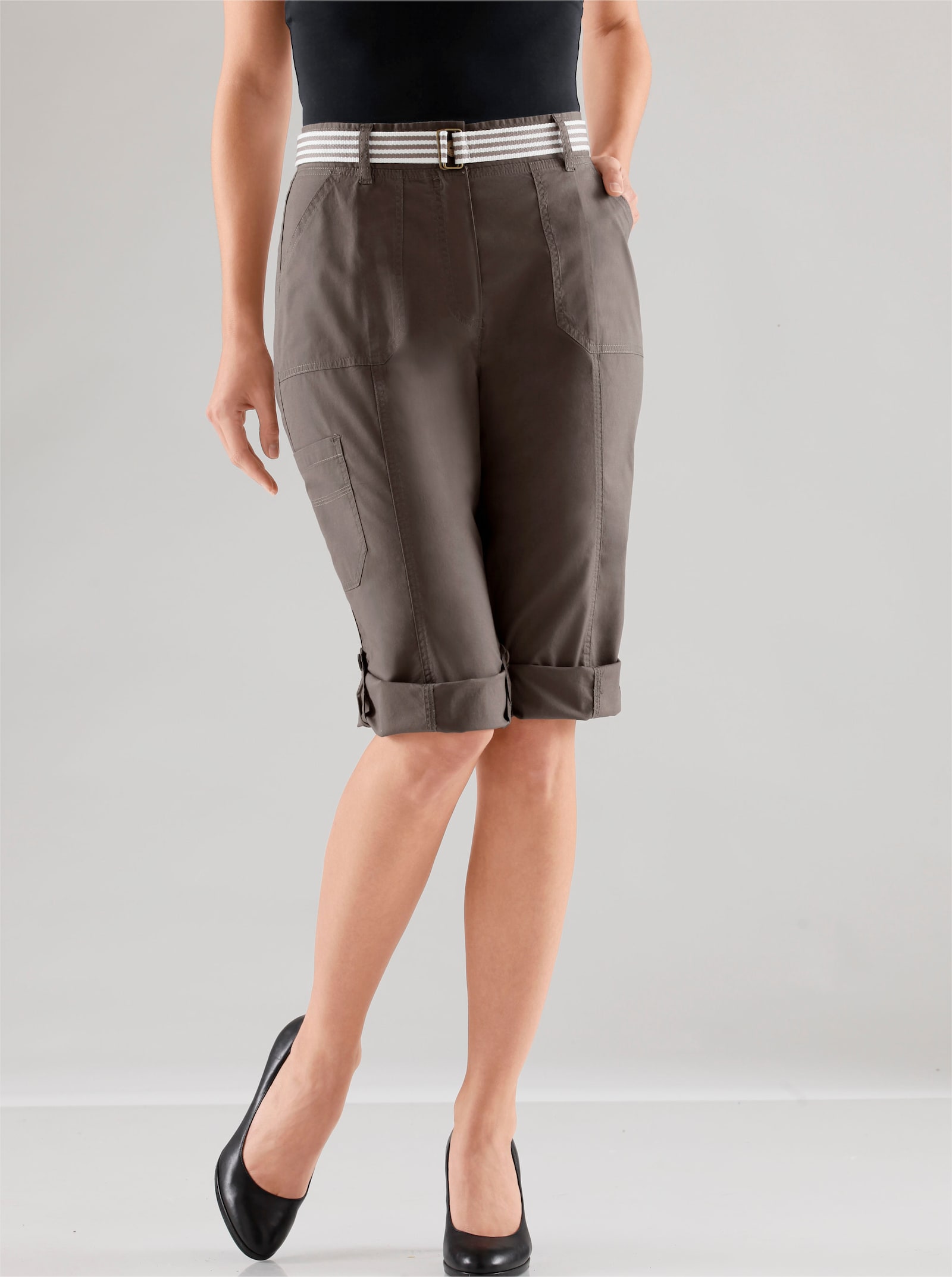 Caprihose inklusive Gürtel - schokobraun