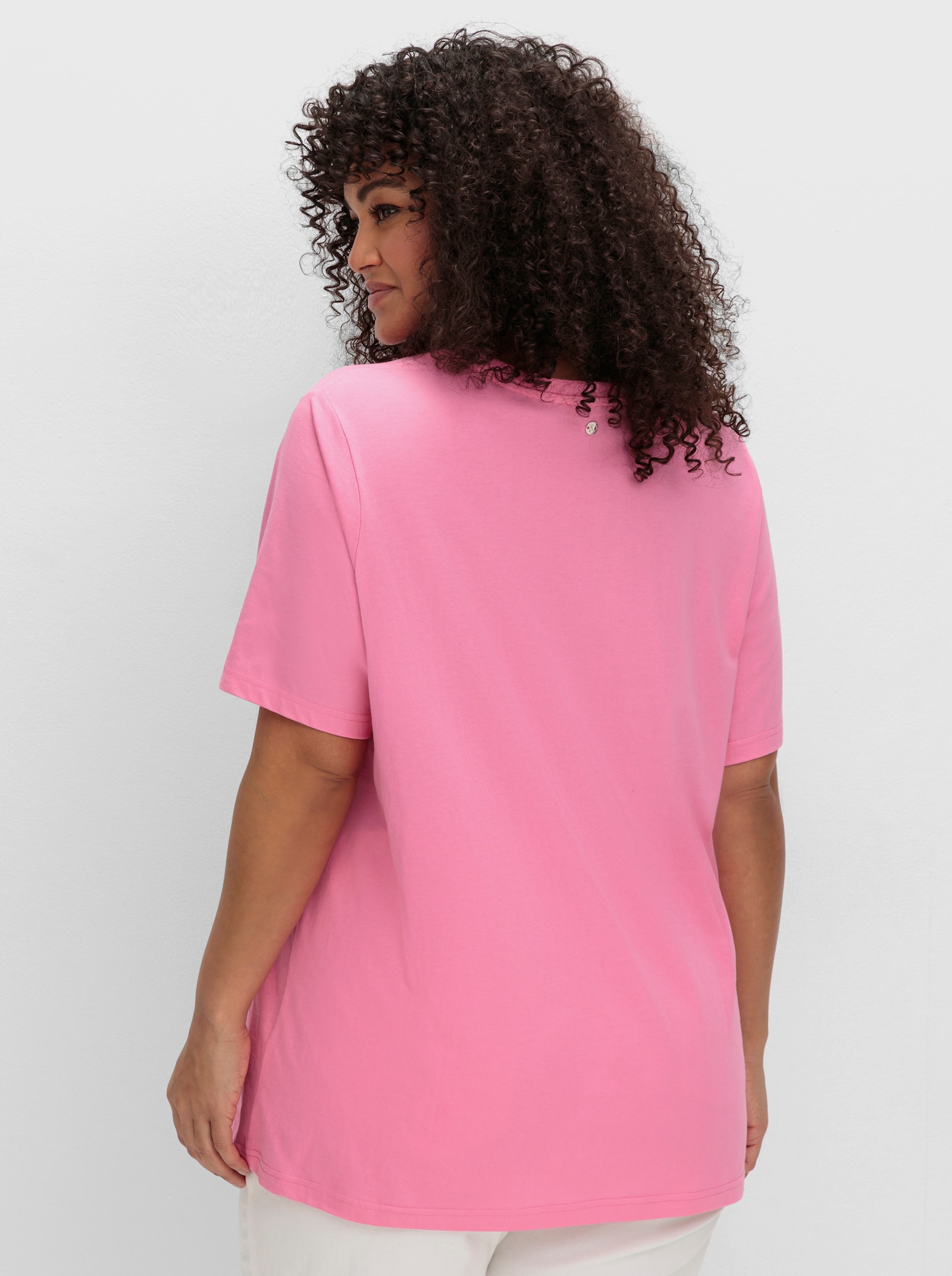 sheego V-Shirt aus leichtem Jersey - blumiges pink