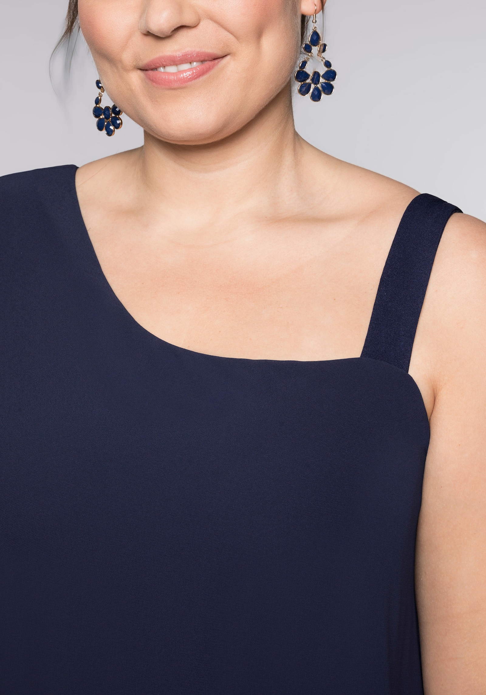 sheego Jumpsuit im Lagenlook - marine