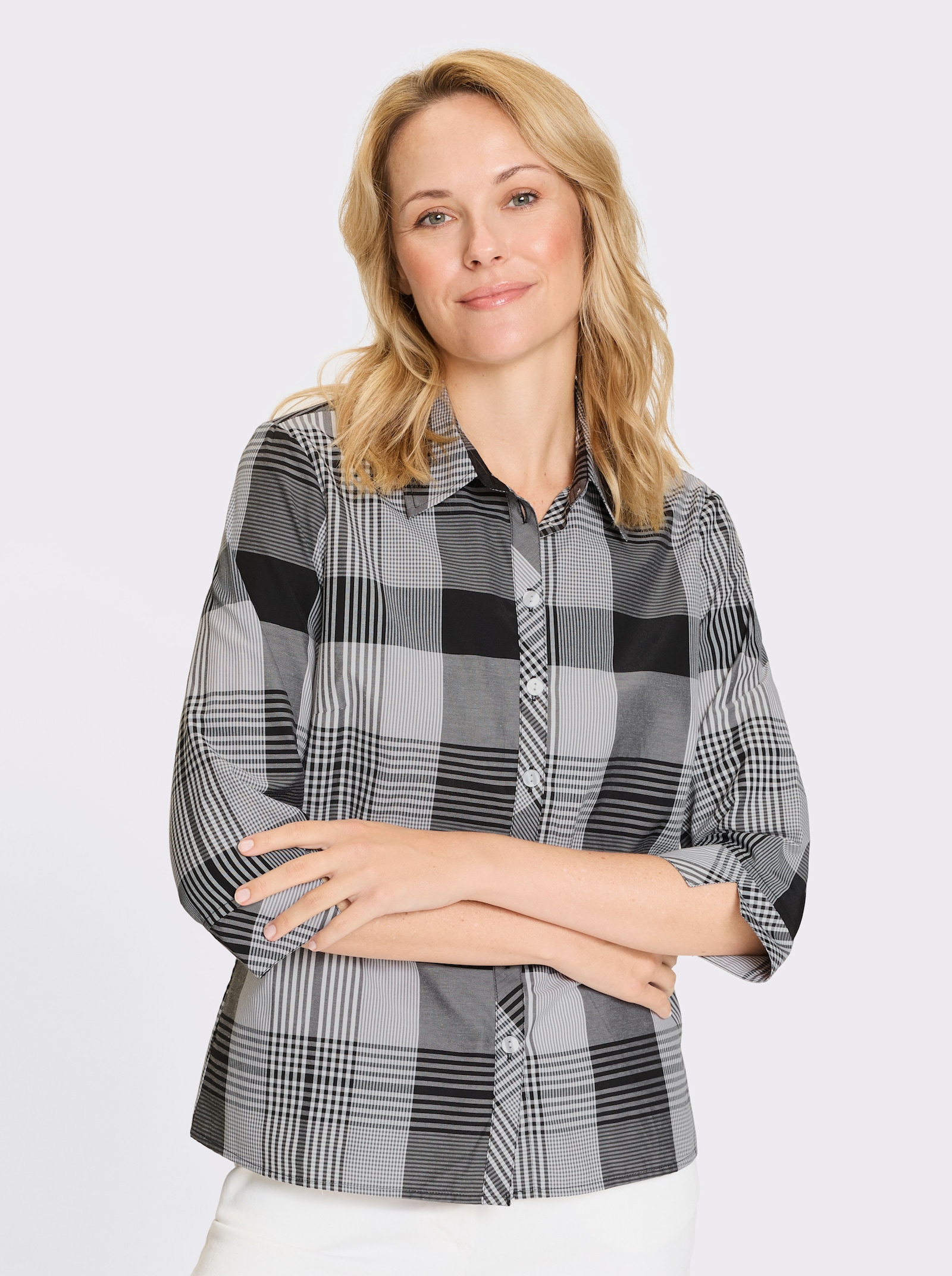 Károvaná blúzka - Čierna a biela skontrolovať