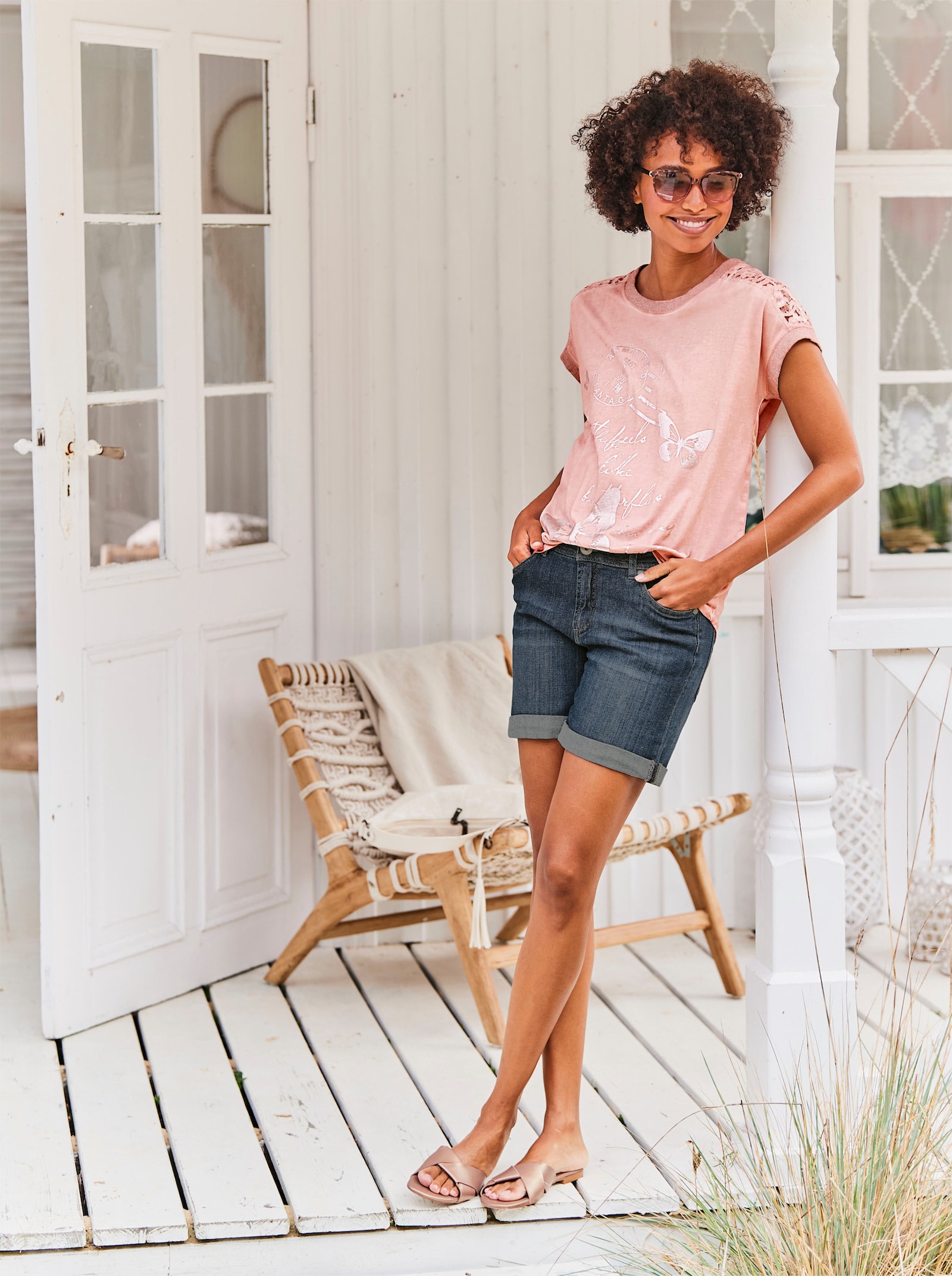 heine Kurzarmshirt mit Glanz-Details - puder