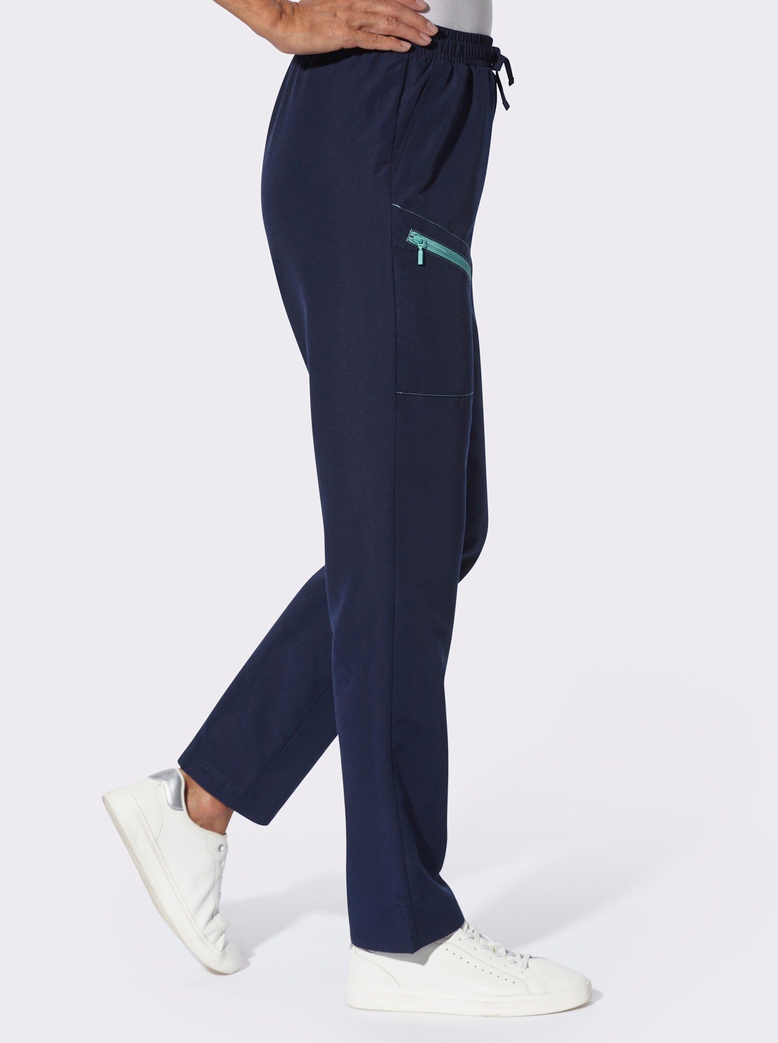 Freizeithose mit Reißverschluss-Tasche - marine