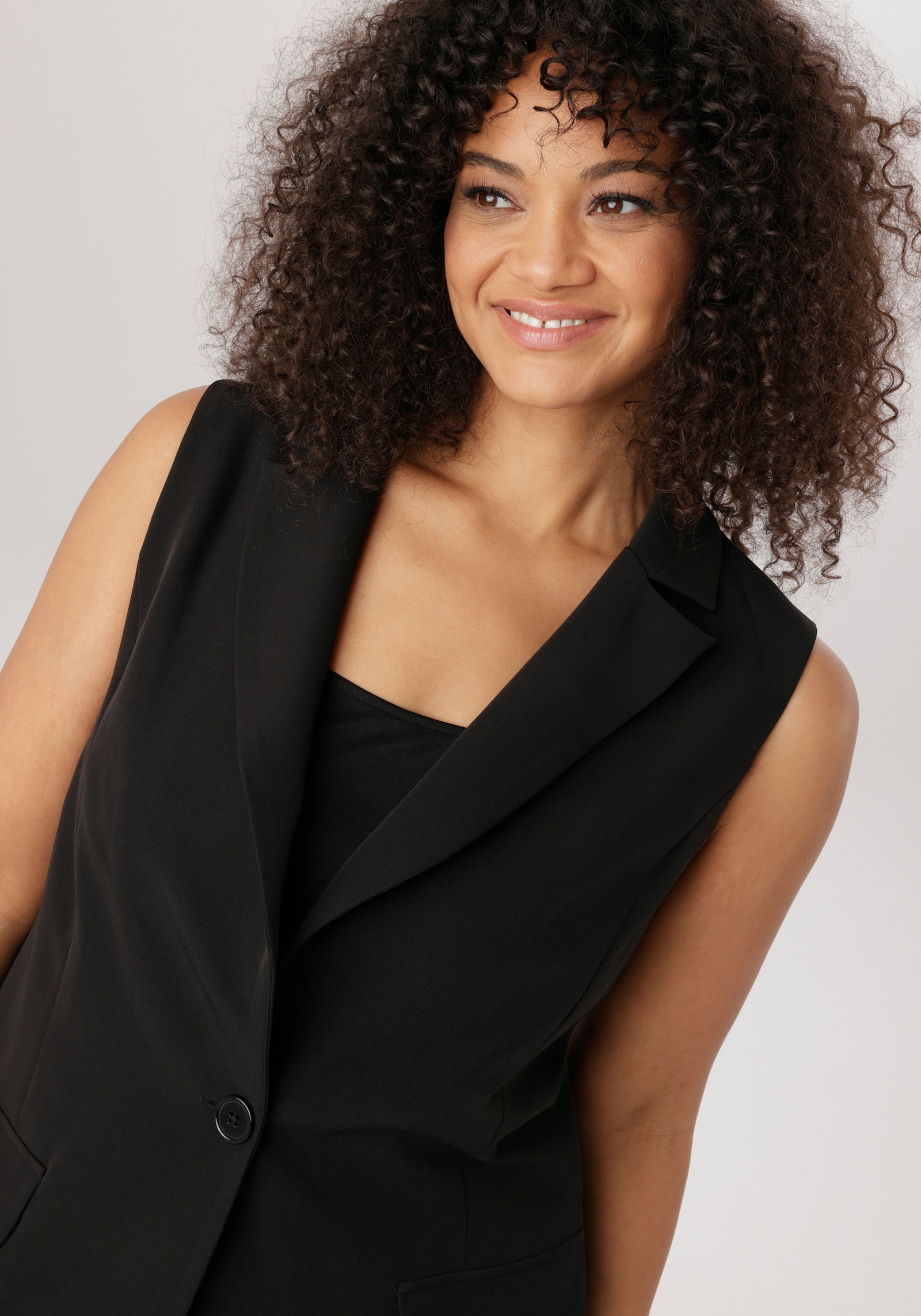 Aniston PLUS Longweste - schwarz