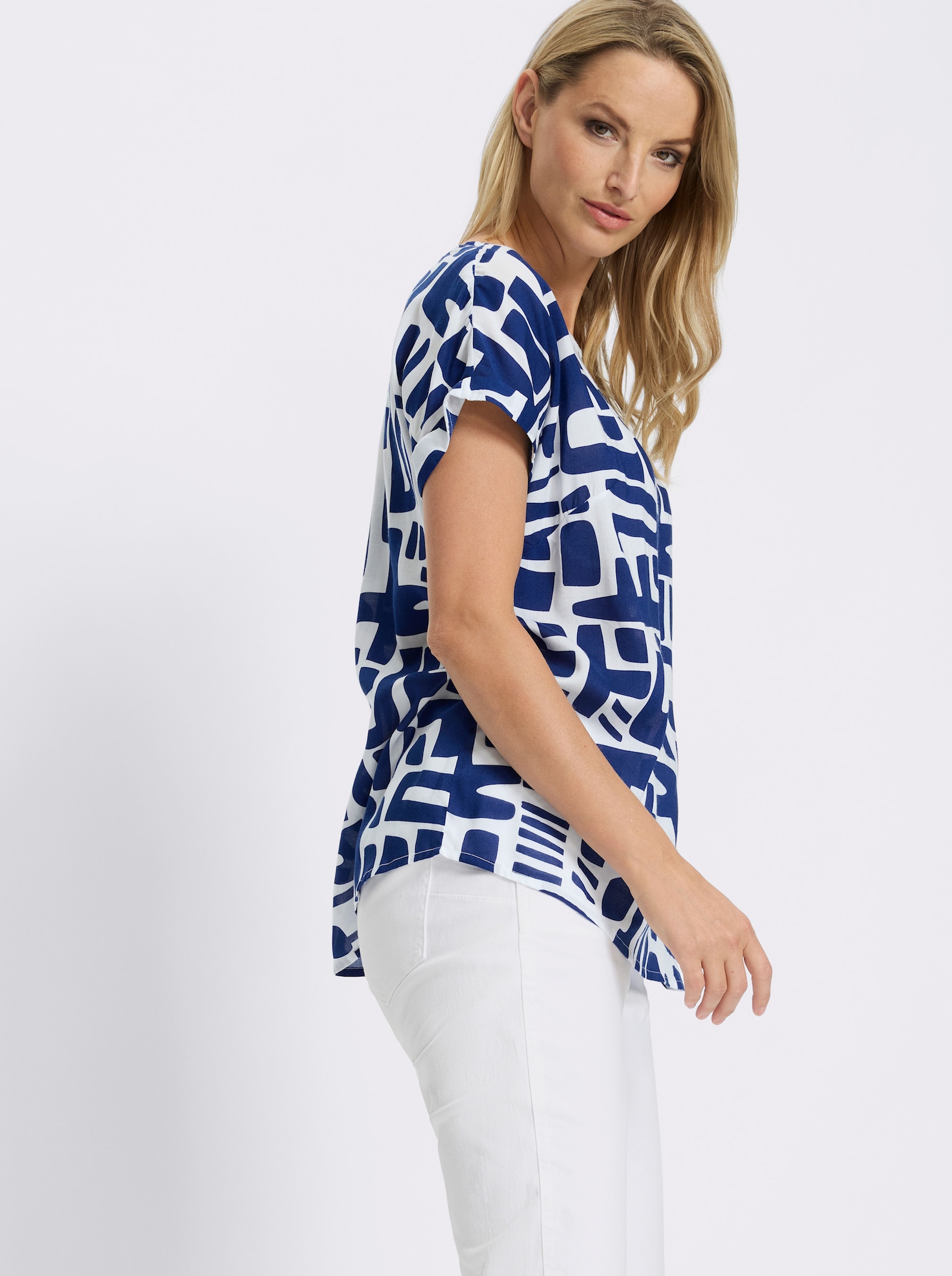 heine Kurzarmbluse mit - royalblau-ecru-bedruckt