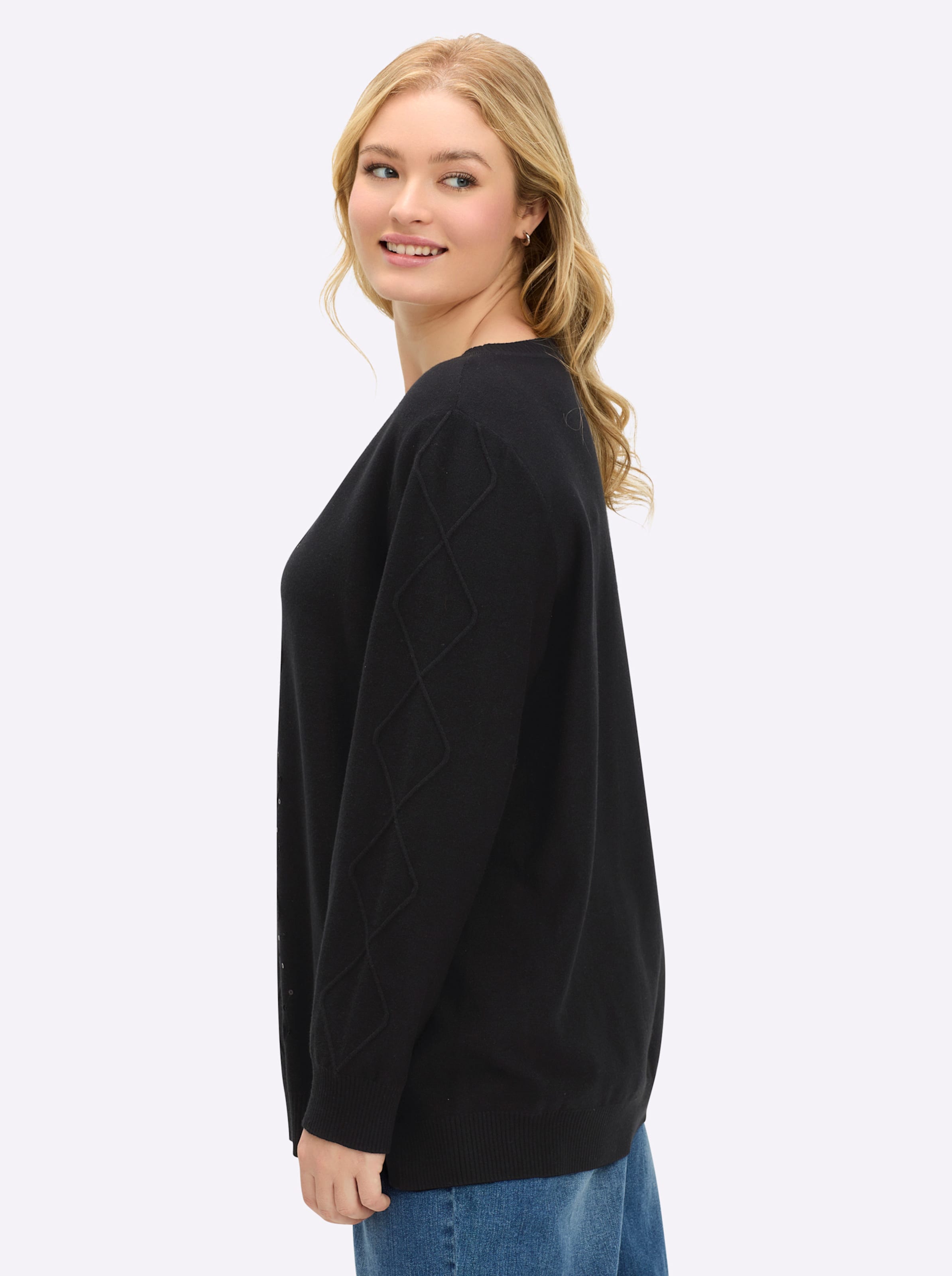 Thumbnail - Pullover