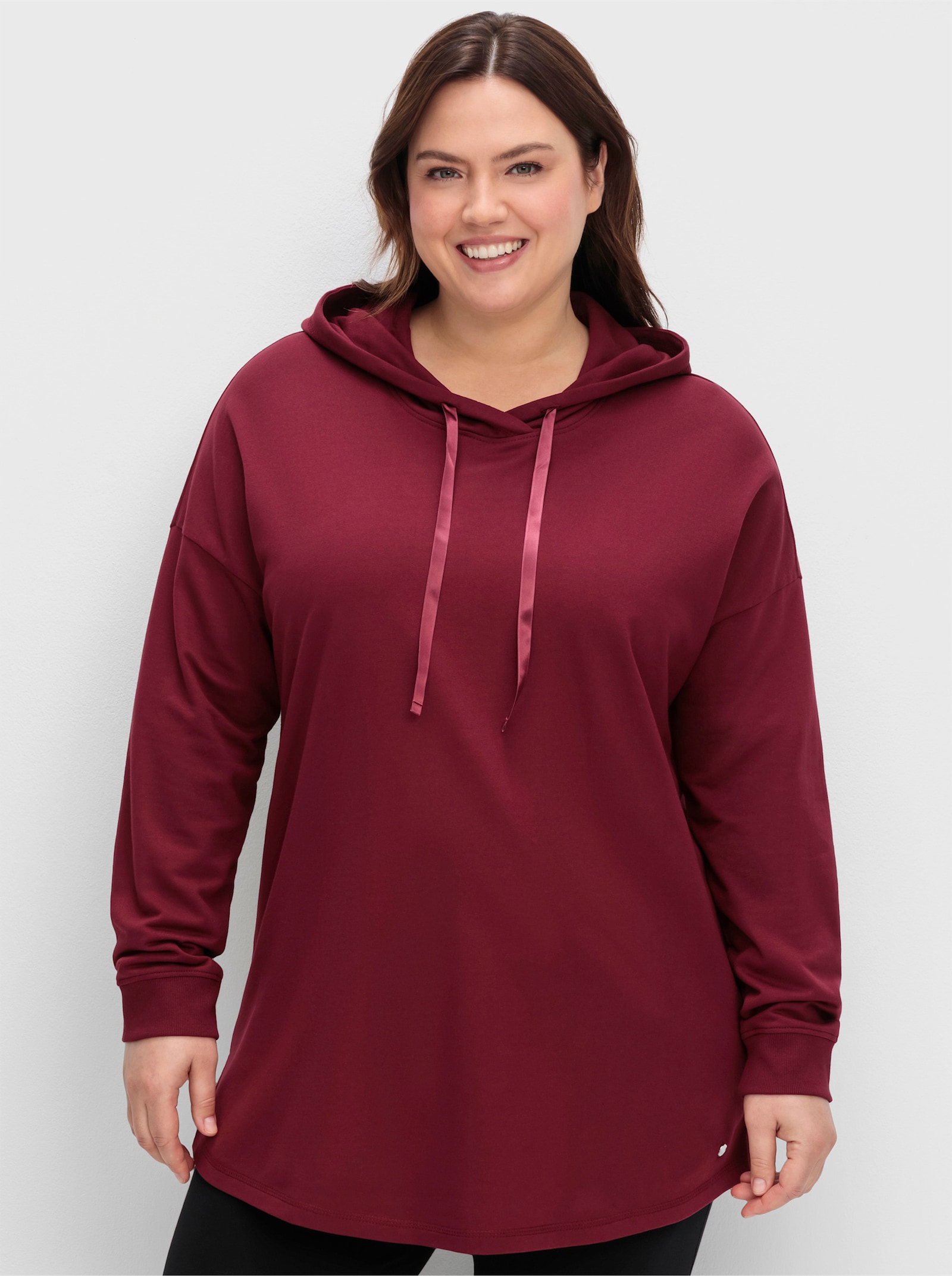 sheego Longsweatshirt in Oversize-Form - weinrot