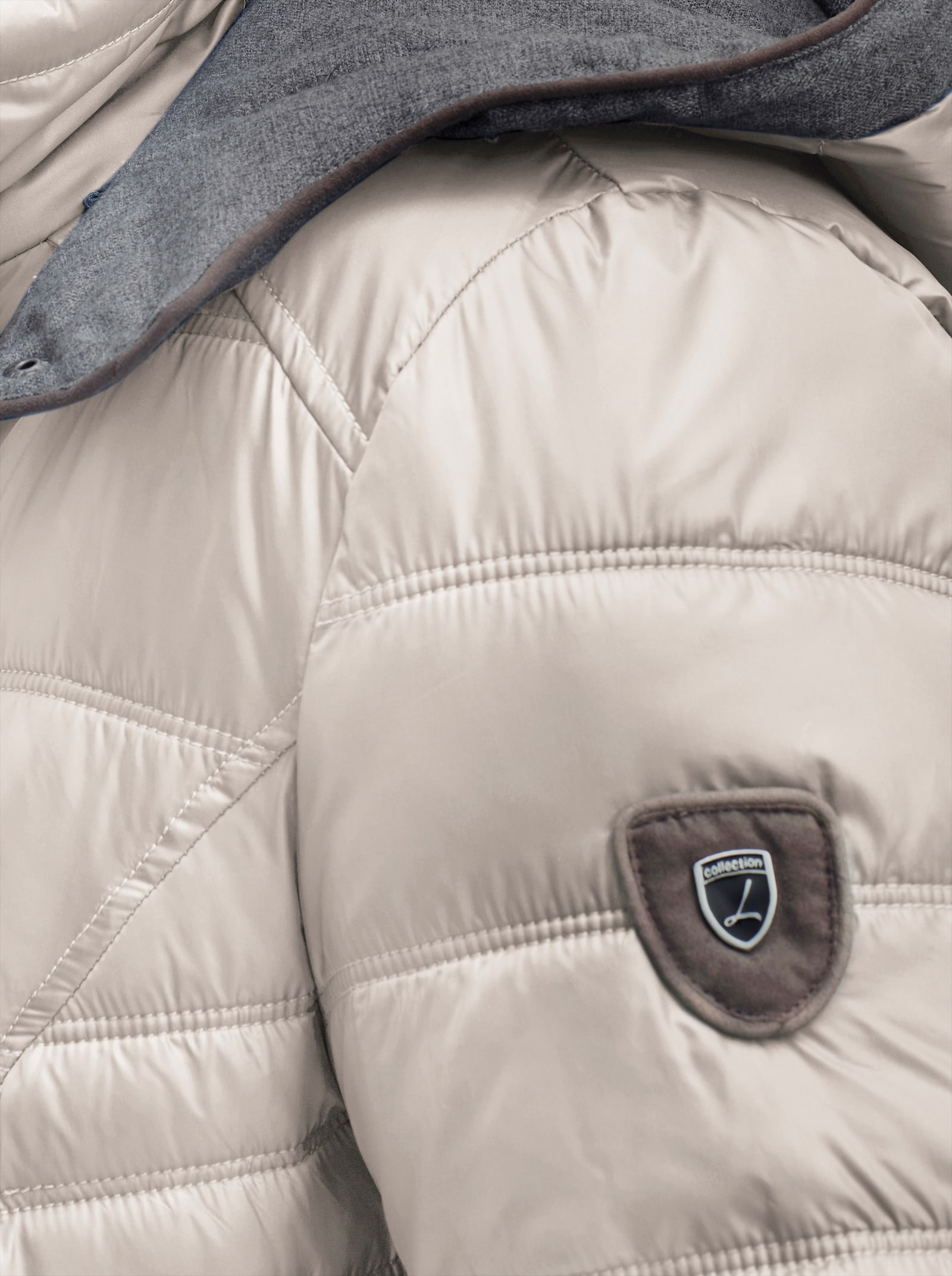 Steppjacke mit abnehmbarer Kapuze - naturstein