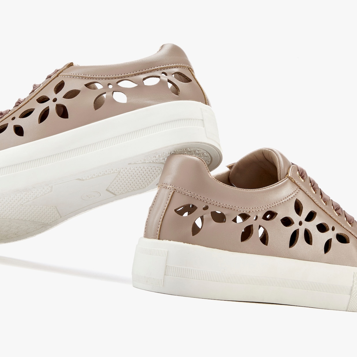 LASCANA Sneaker - taupe