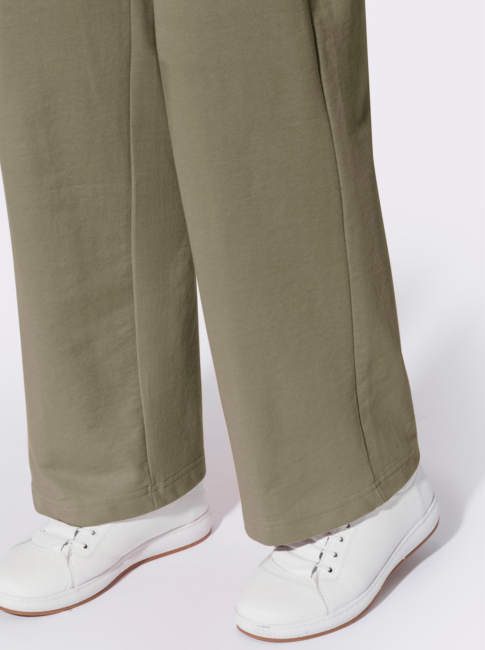 Sweathose in weiter Schlupfform - khaki