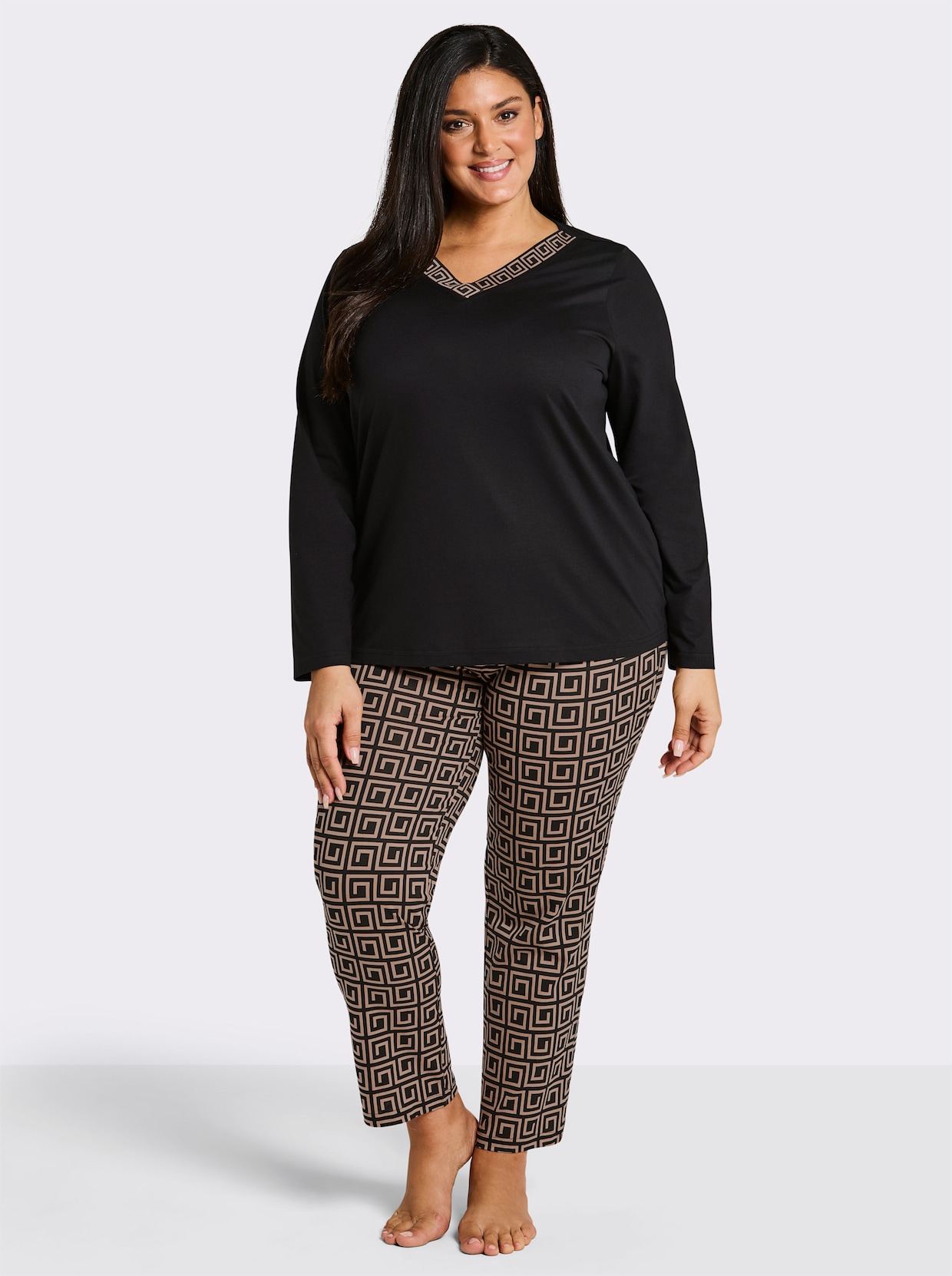 wäschepur Schlafanzug im Grafik-Dessin - schwarz-camel-bedruckt