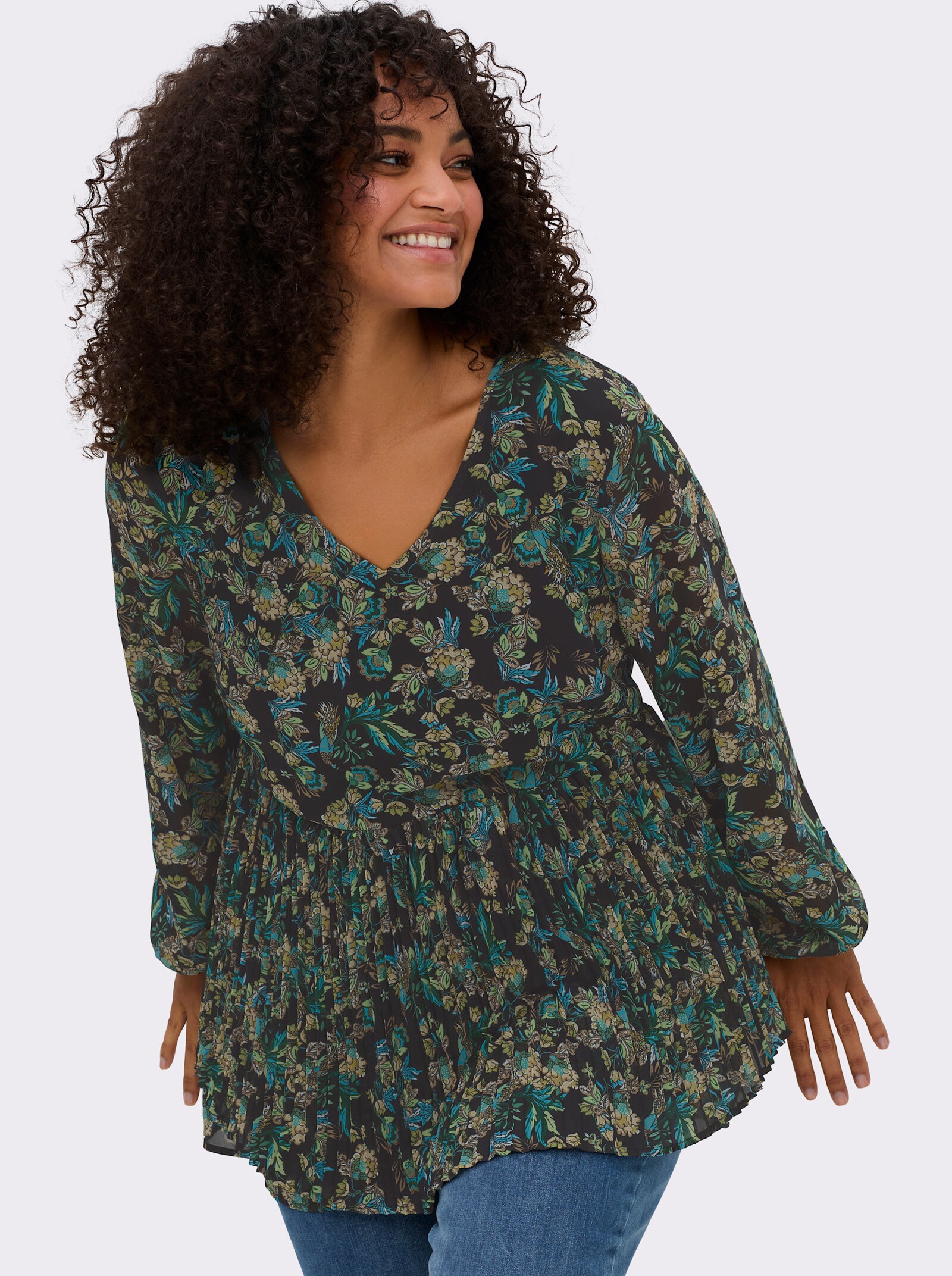 sheego by Joe Browns Tunika aus Chiffon, mit Plisseefalten - schwarz-bedruckt