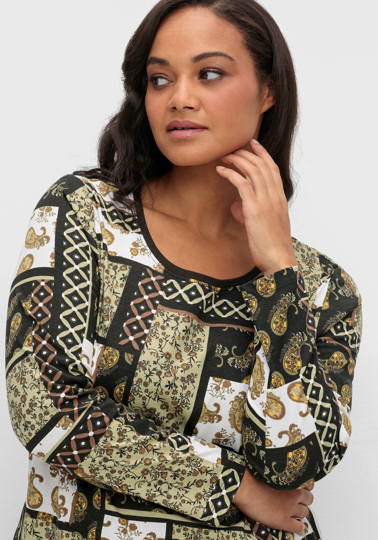 Langarmshirt im Patchwork-Druck - schilf-schwarz-bedruckt