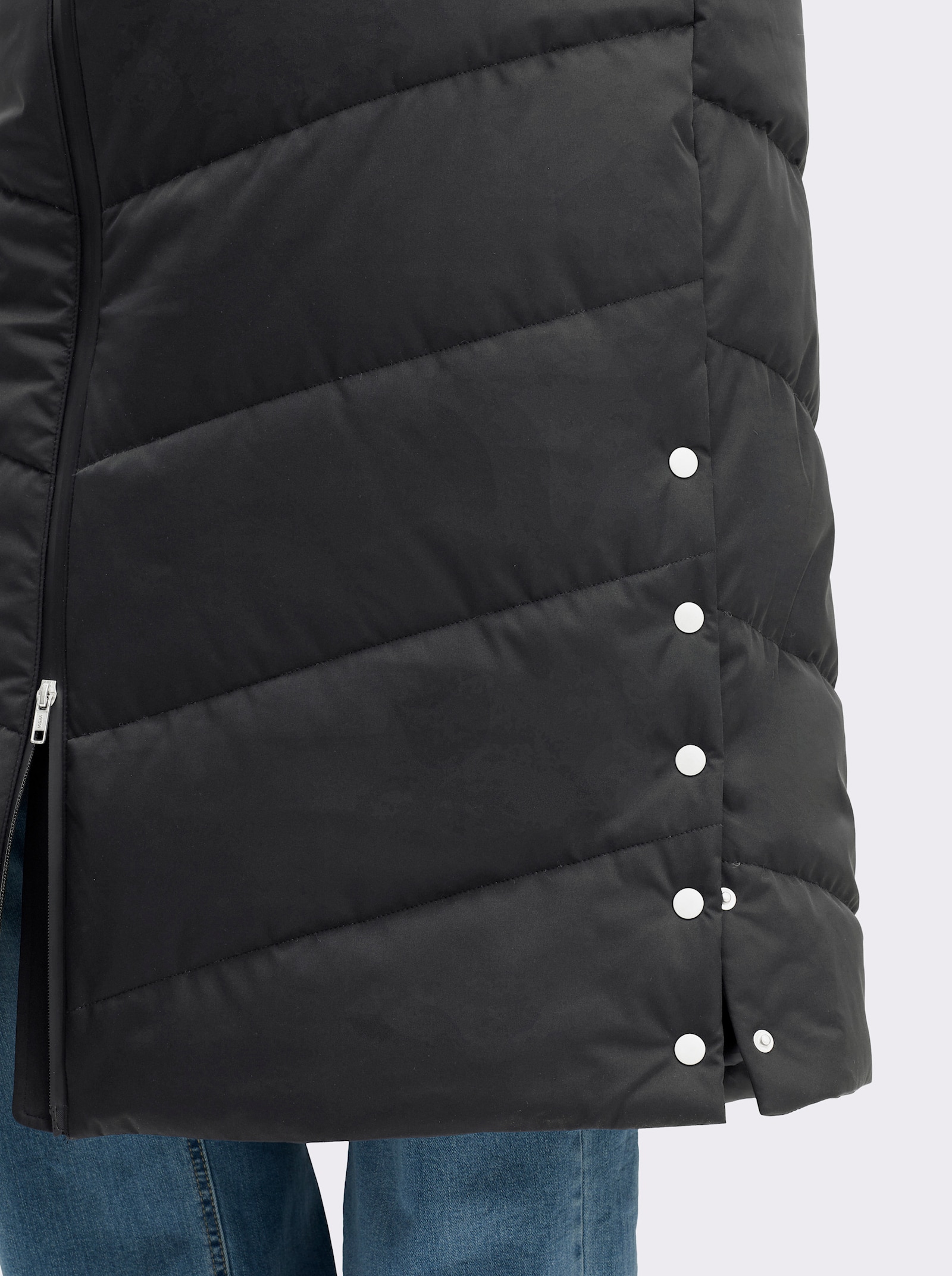 sheego Steppmantel mit Stehkragen und Kapuze - schwarz