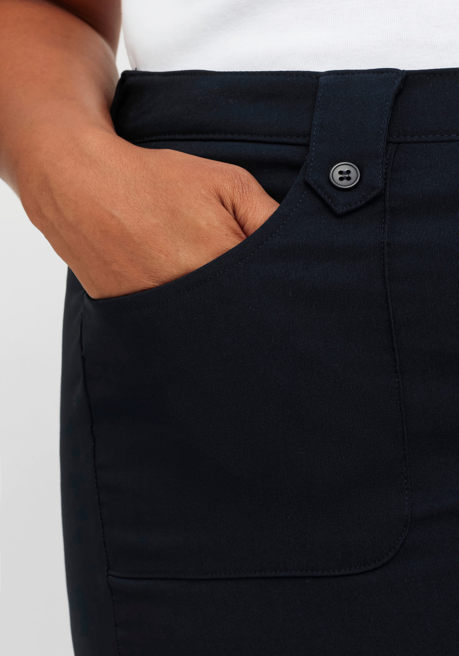 Hose in weiter Form, bügelfreie Koffer-Qualität - marine