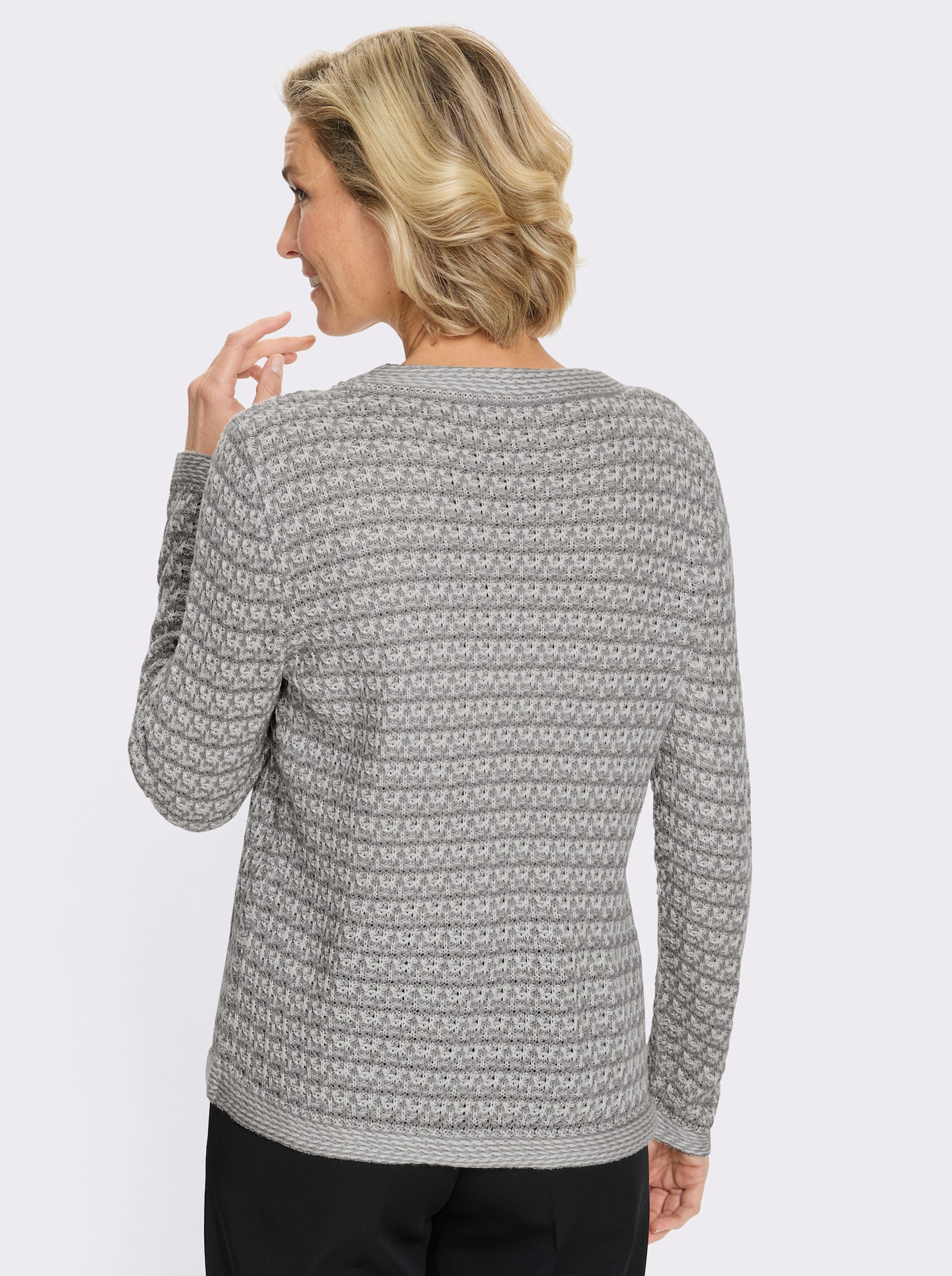 Rundhalspullover mit aufgesetzten Taschen - steingrau-ecru-gemustert