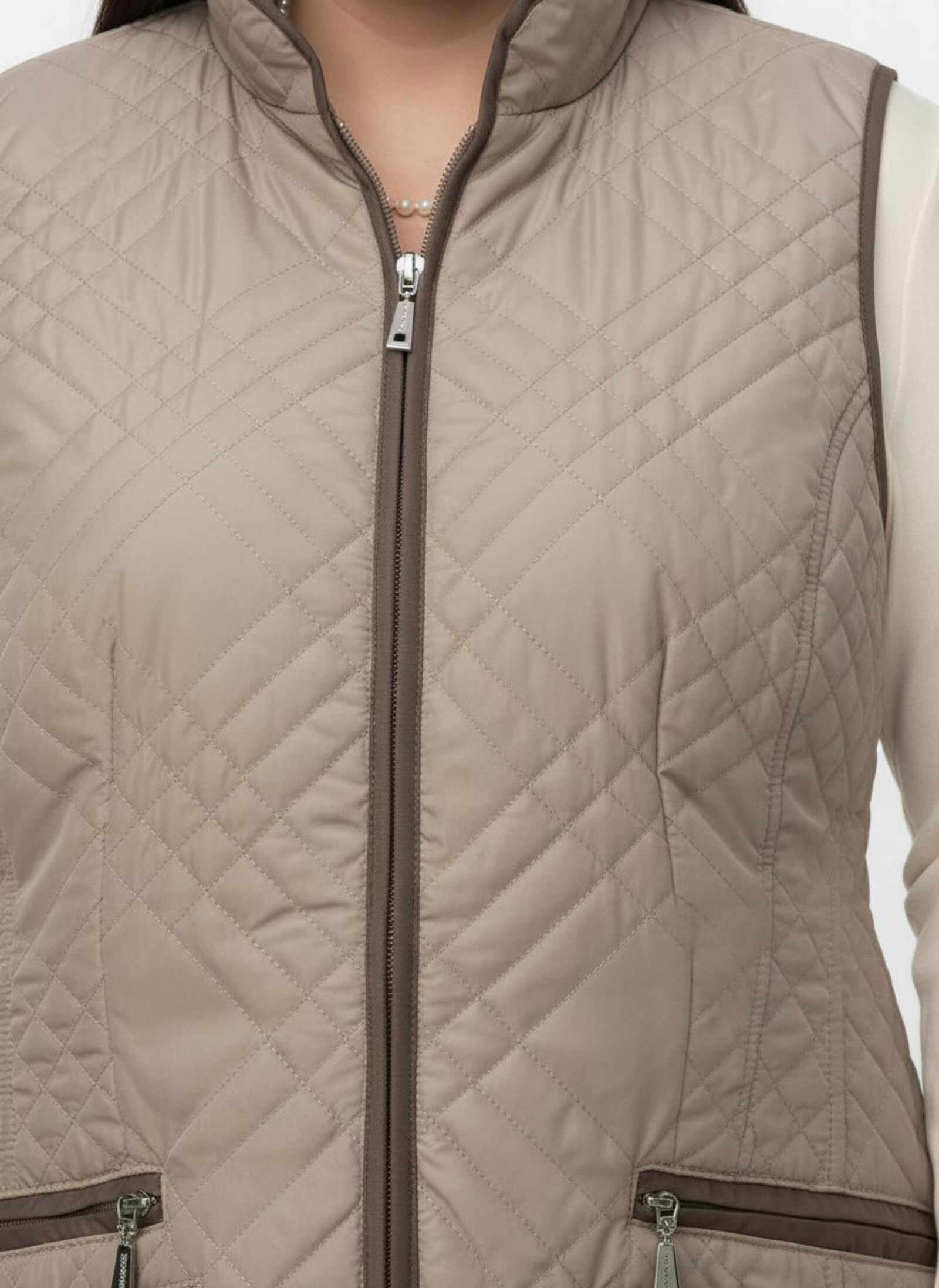 Steppweste mit Reißverschluss-Taschen - sesam