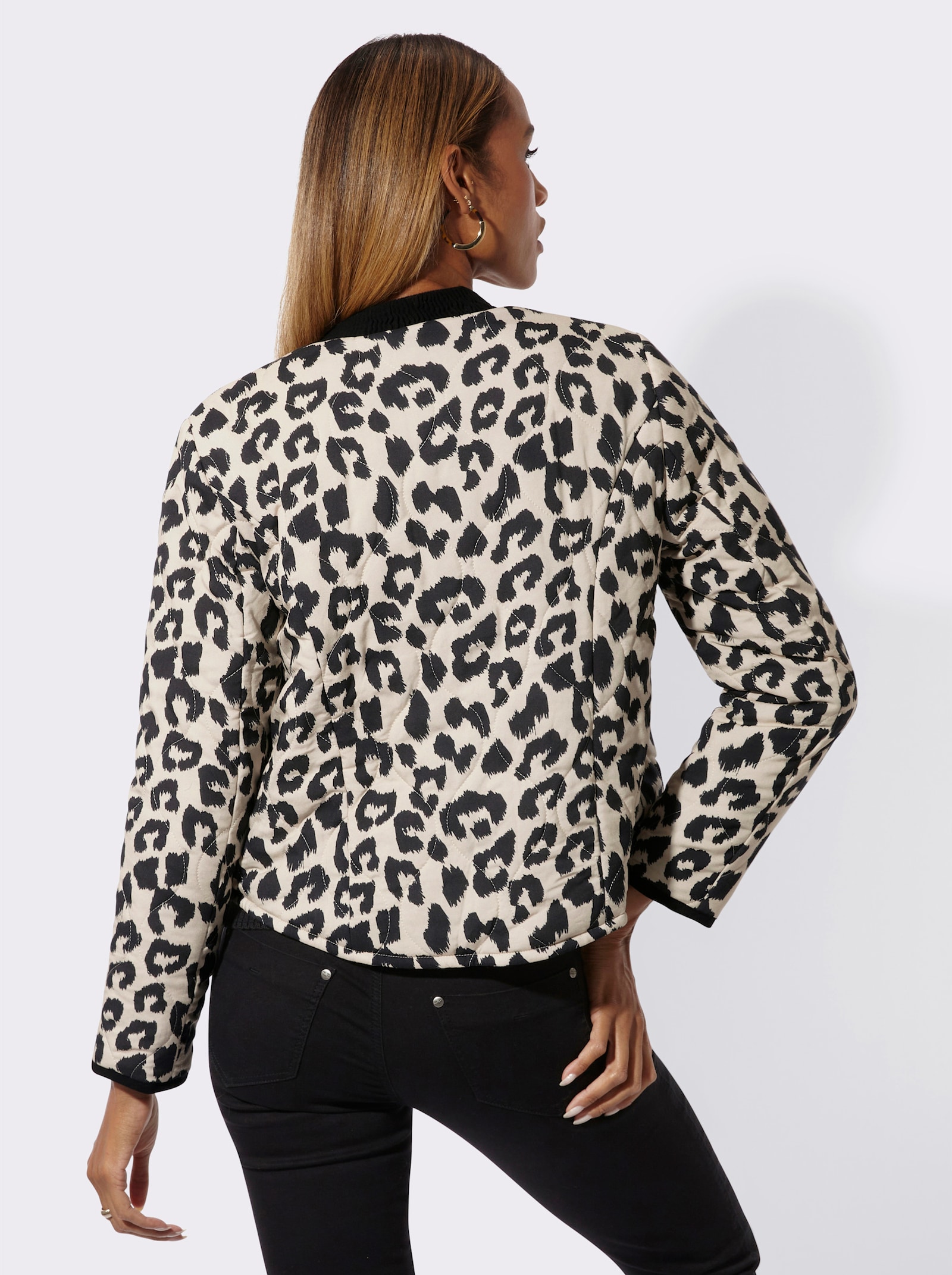 Wendejacke in modischer Blouson-Form - sand-schwarz-bedruckt