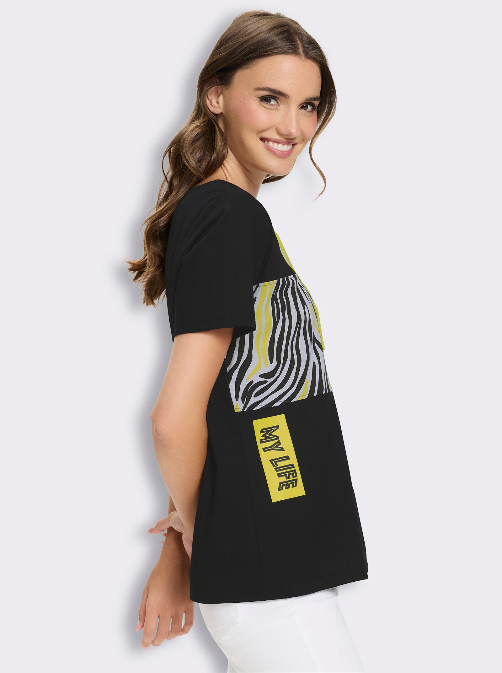 Kurzarmshirt im Animal-Dessin - schwarz-weiß-bedruckt