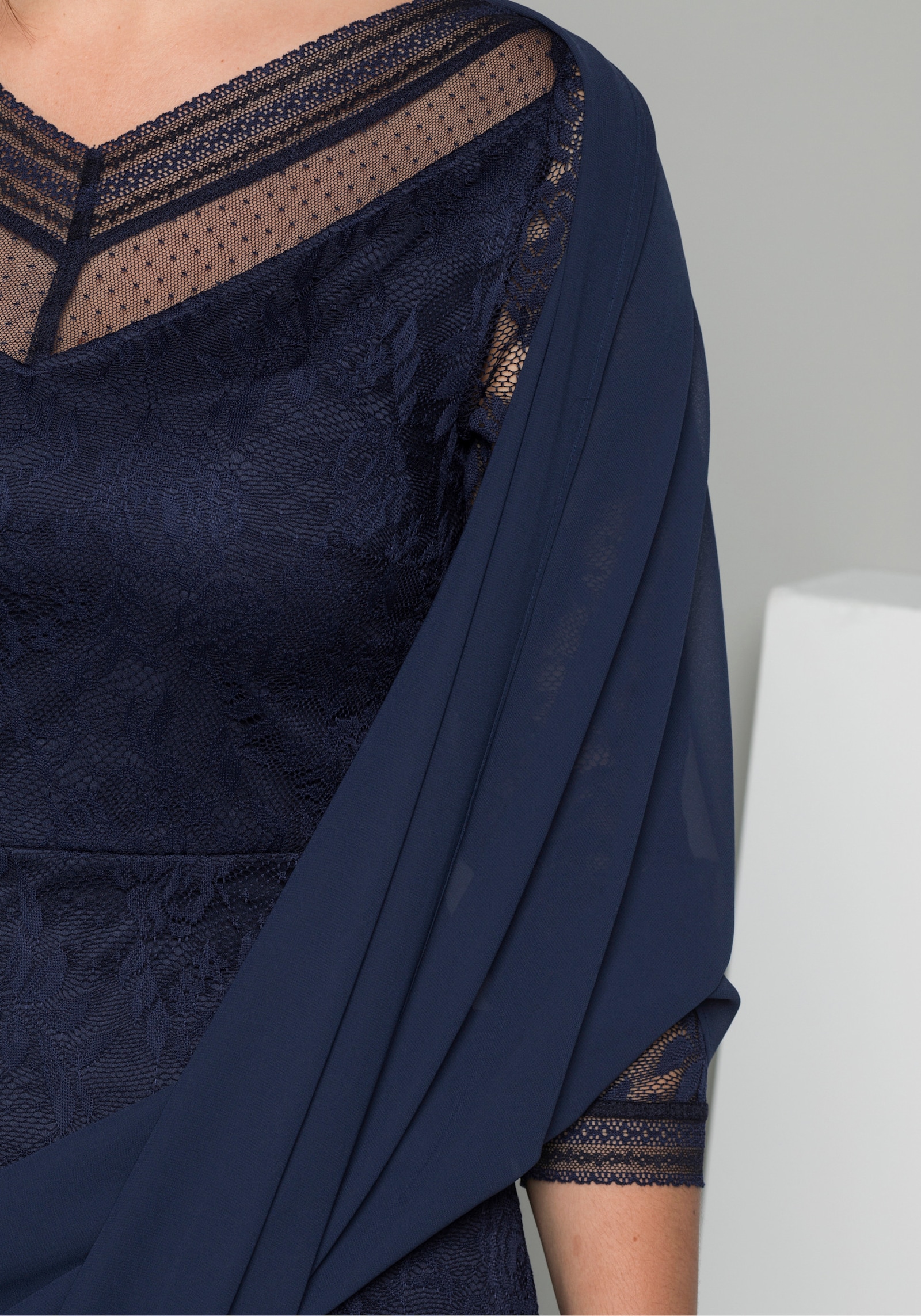 sheego Stola aus Chiffon - marine