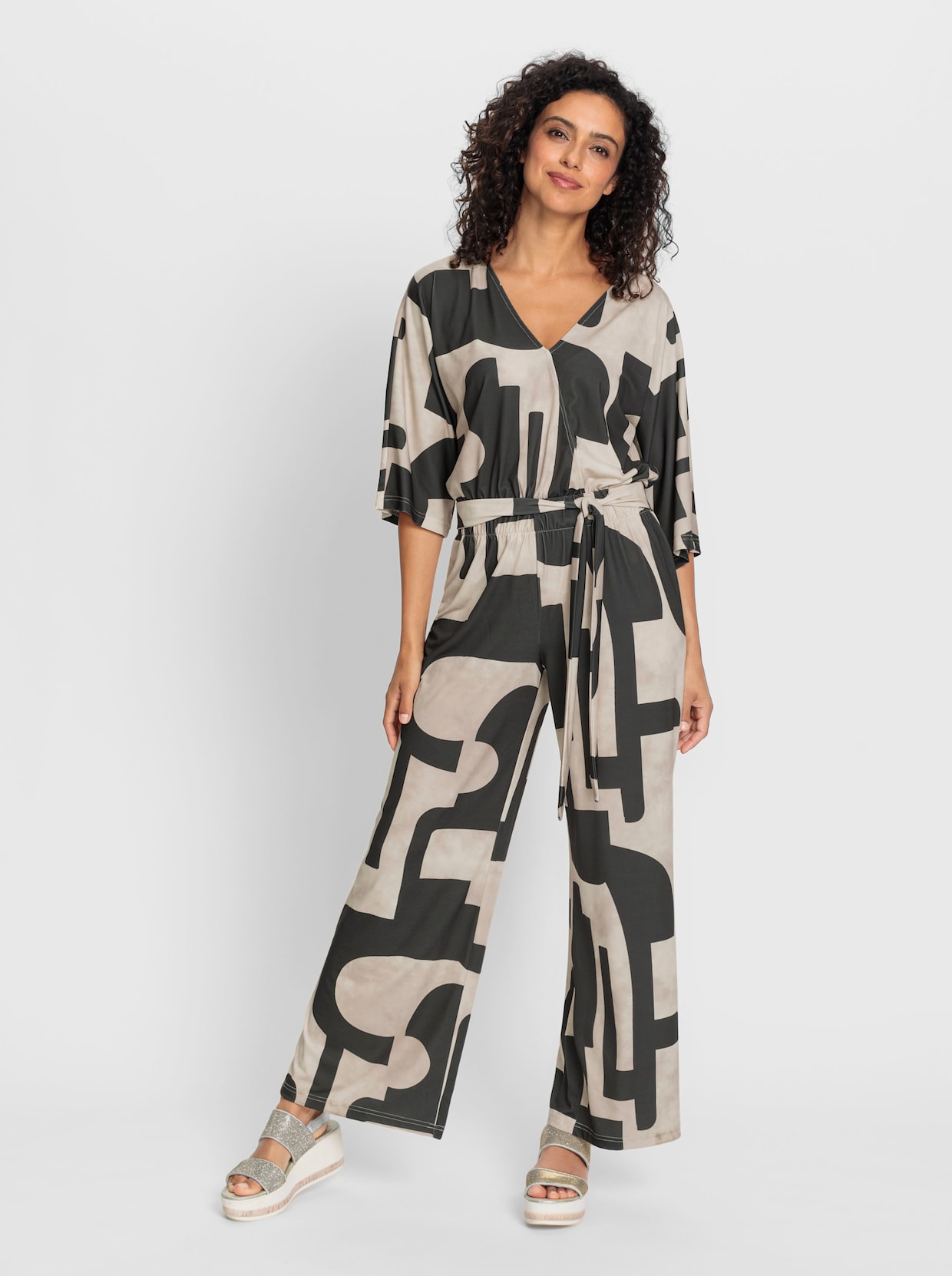 Jumpsuit im Grafikmuster, Jersey - champagner-graphit-bedruckt