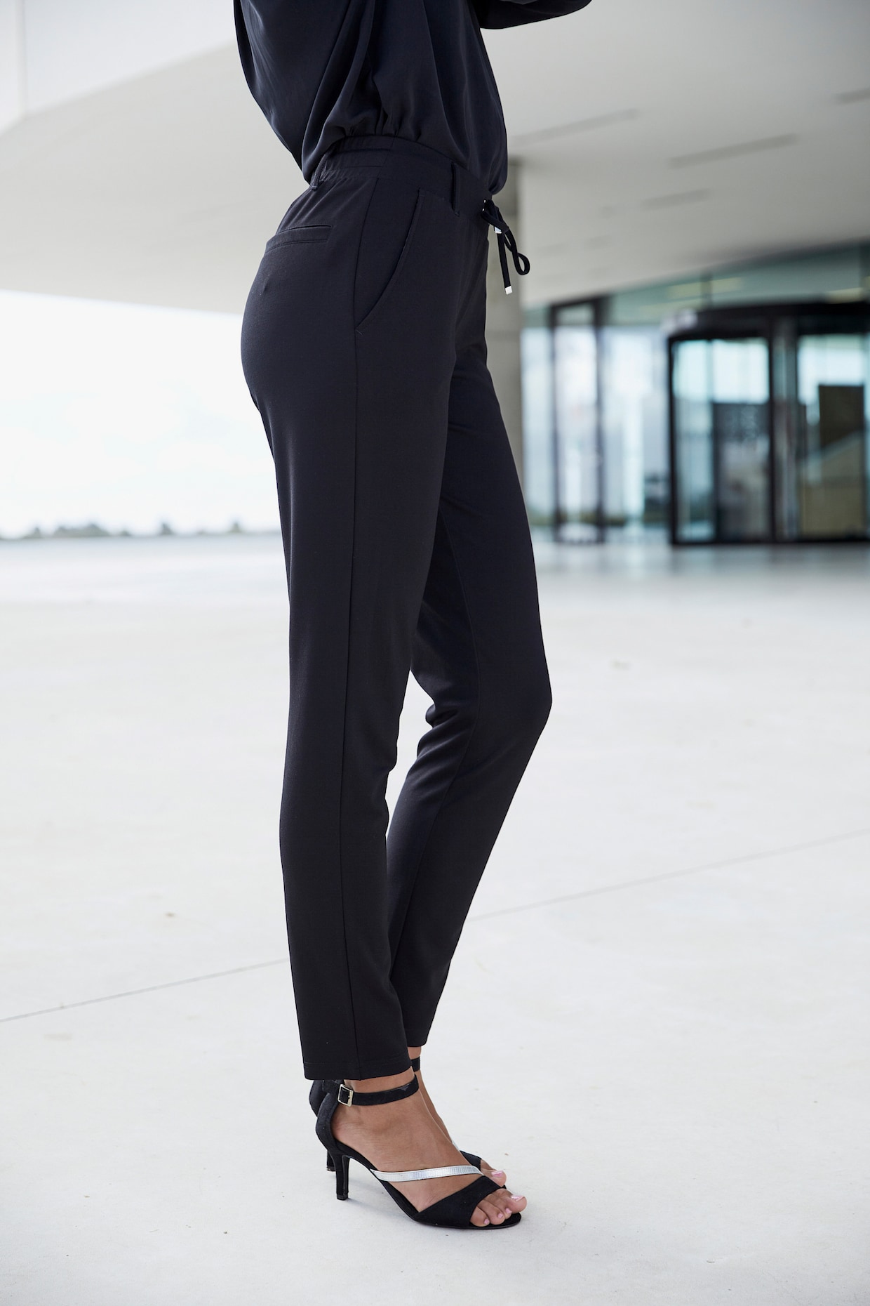 LASCANA Jogger Pants - schwarz