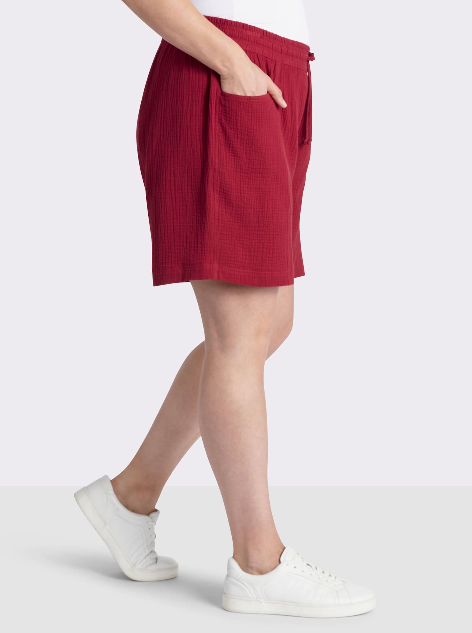 sheego Shorts aus weichem Musselin - kirsche