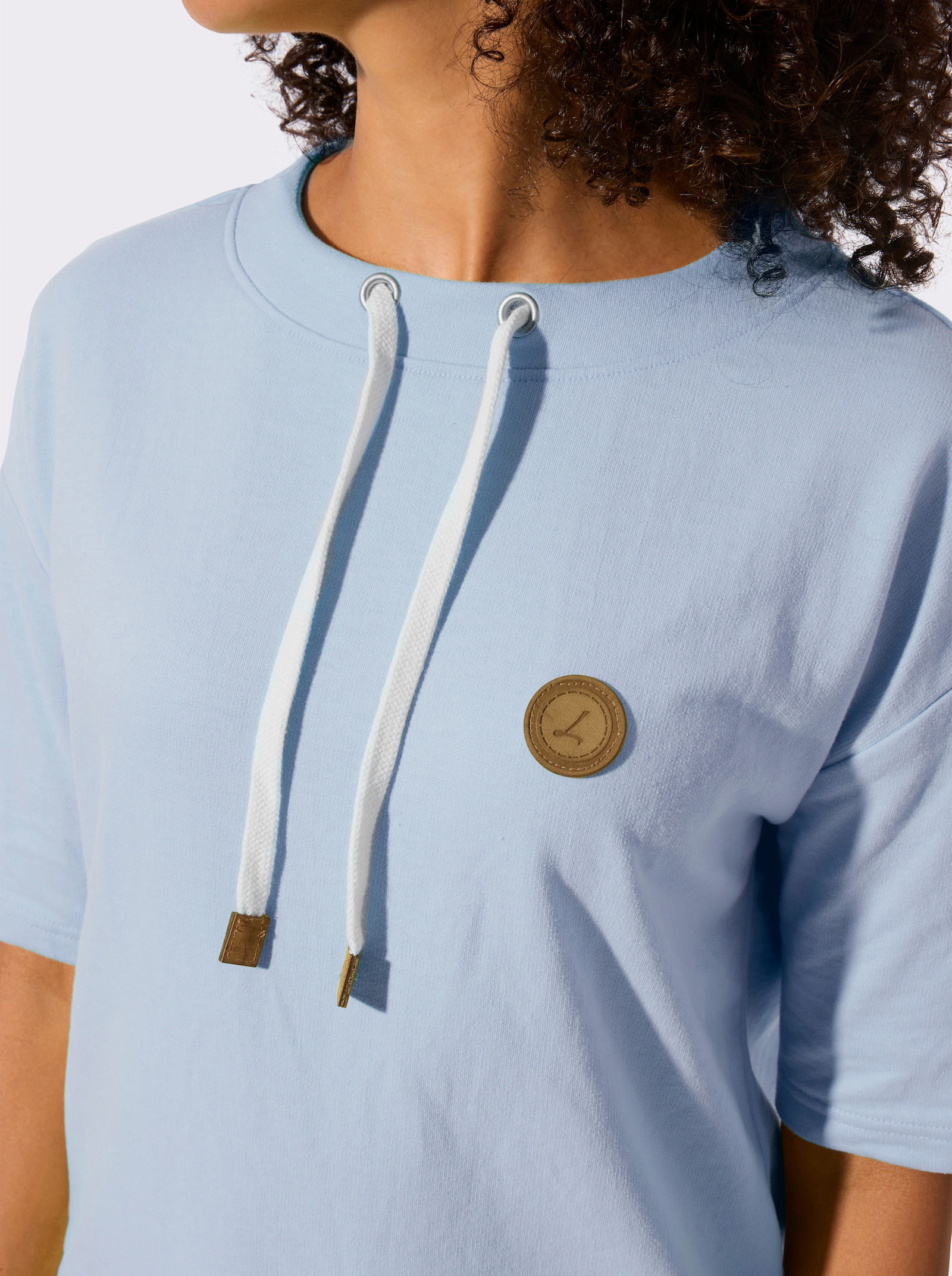 Sweatshirt mit überschnittenen Schultern - eisblau