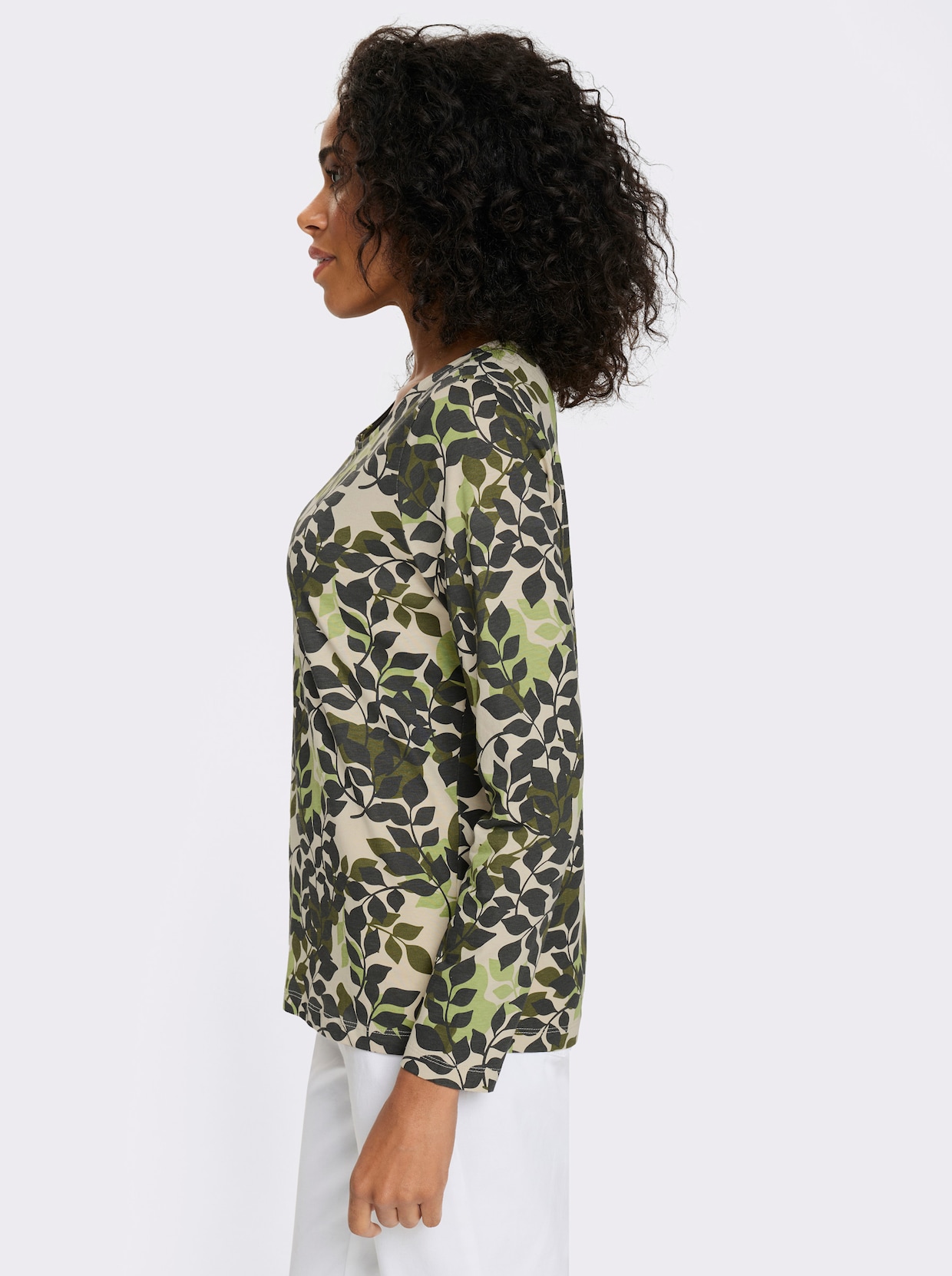 Langarmshirt im Blätter-Dessin - oliv-lindgrün-bedruckt