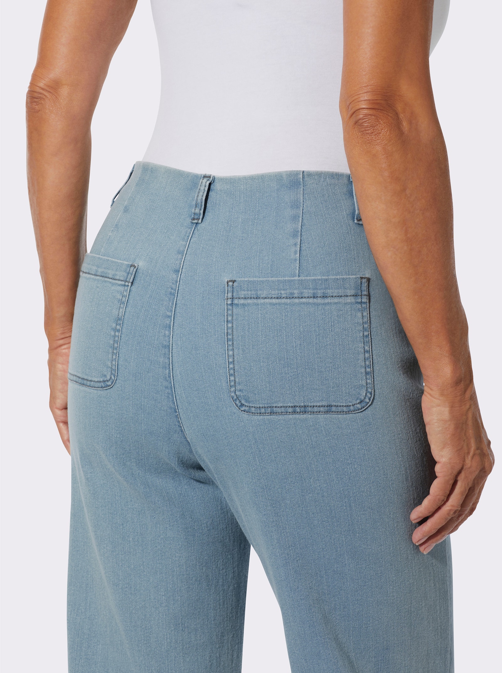 7/8-Jeans mit Stickerei auf den Taschen - blue-bleached