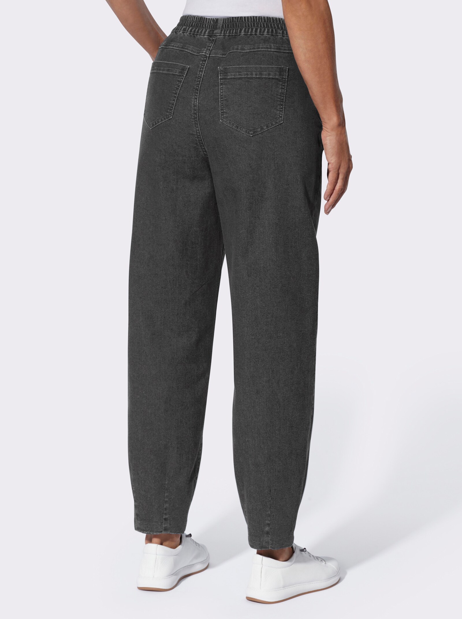 Schlupfjeans Mom-Schnitt mit weiteren Oberschenkeln - grey-denim