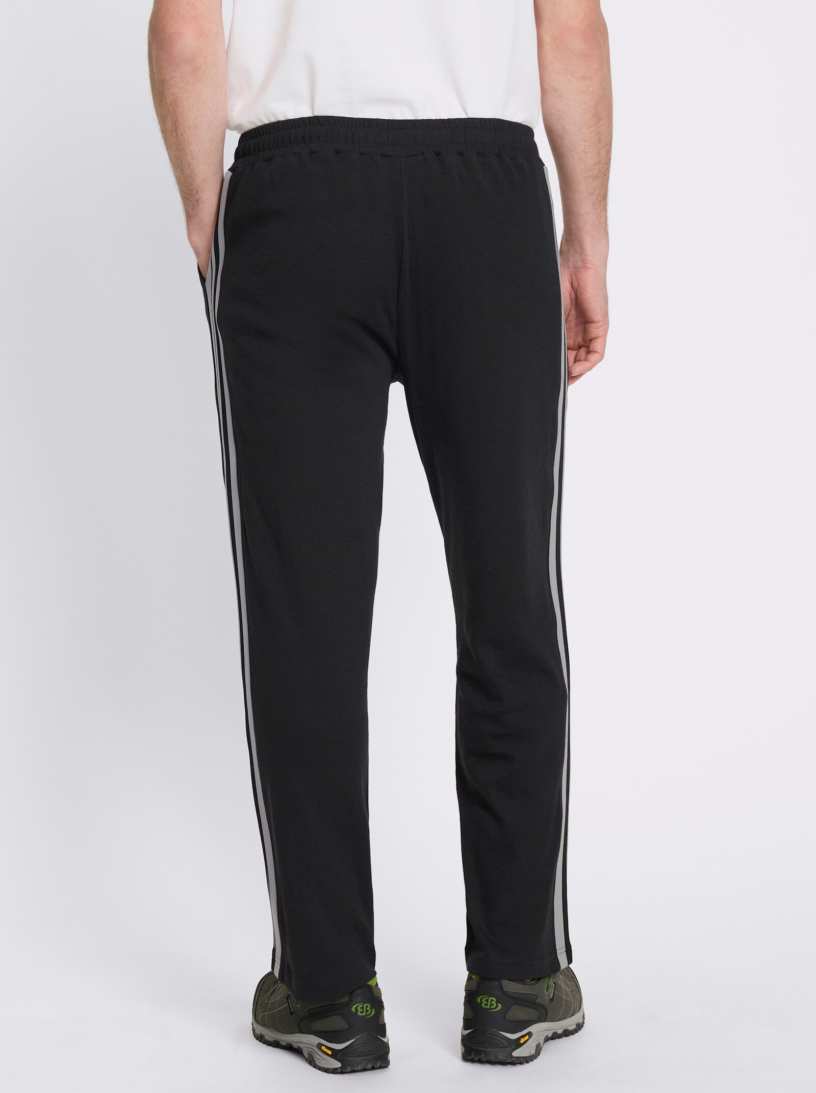 Catamaran Sports Freizeithose mit Biesen vorne - schwarz