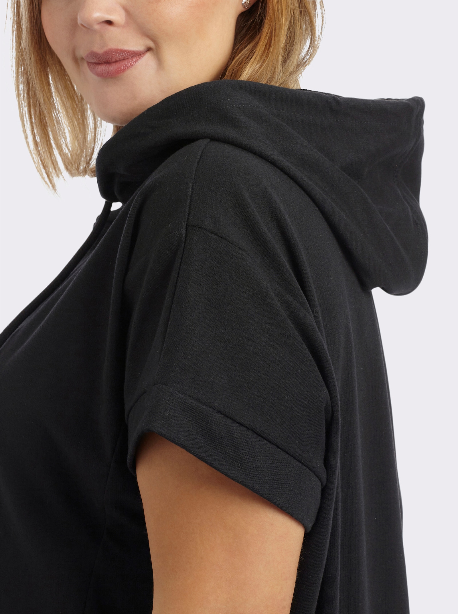 Kapuzenshirt mit überschnittener Schulter - schwarz