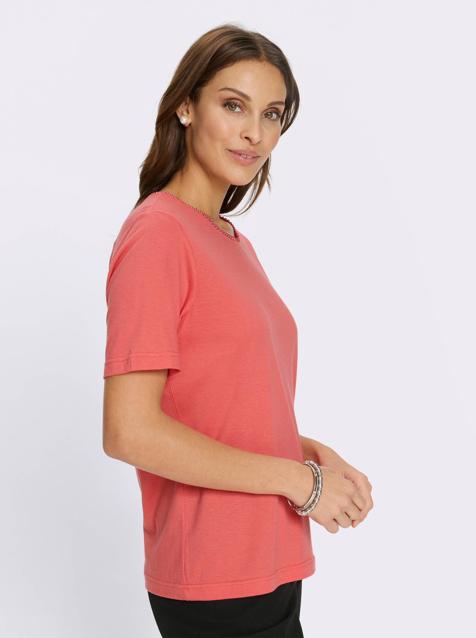 Kurzarmshirt mit Zierperlen - grapefruit