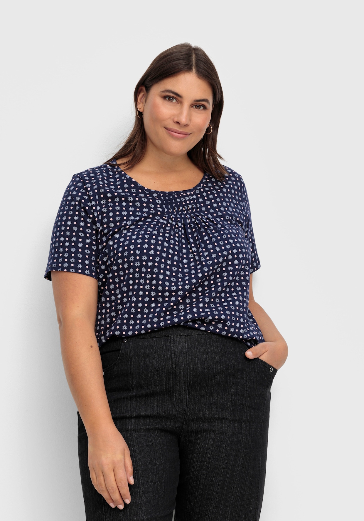 Kurzarmshirt im Minimaldessin - marine-gemustert