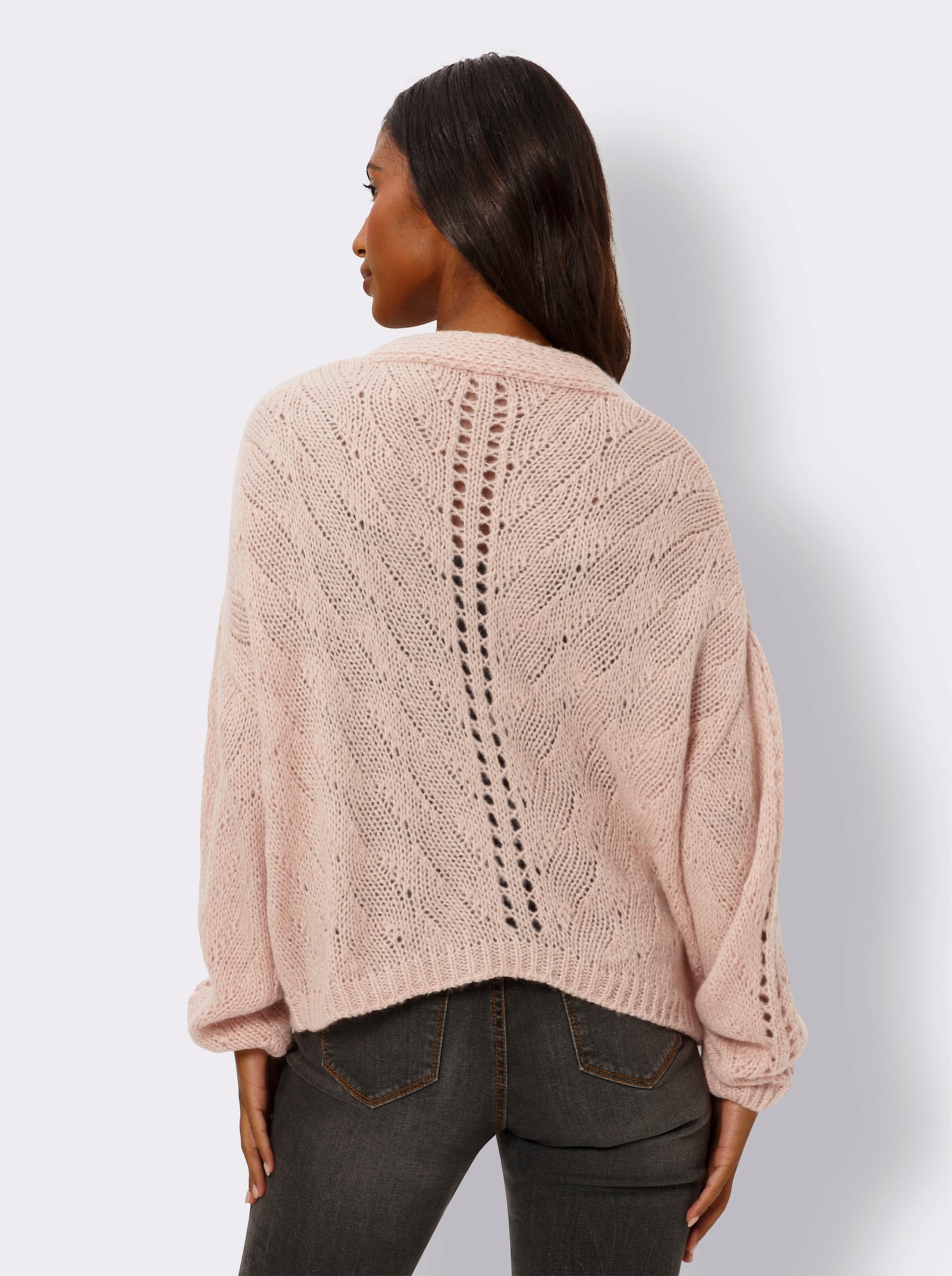 heine Strickjacke mit Holz-Optik-Knöpfen - puder