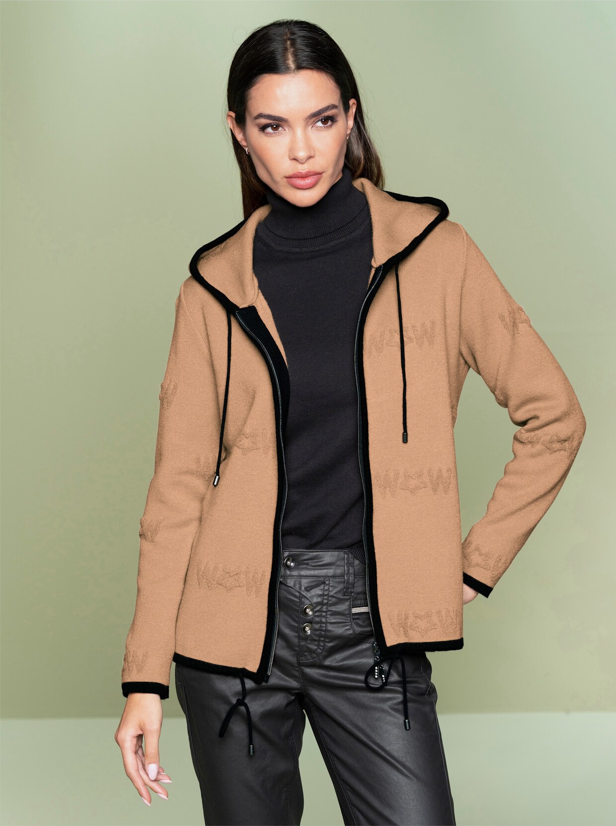 heine Strickjacke - camel-schwarz-gemustert