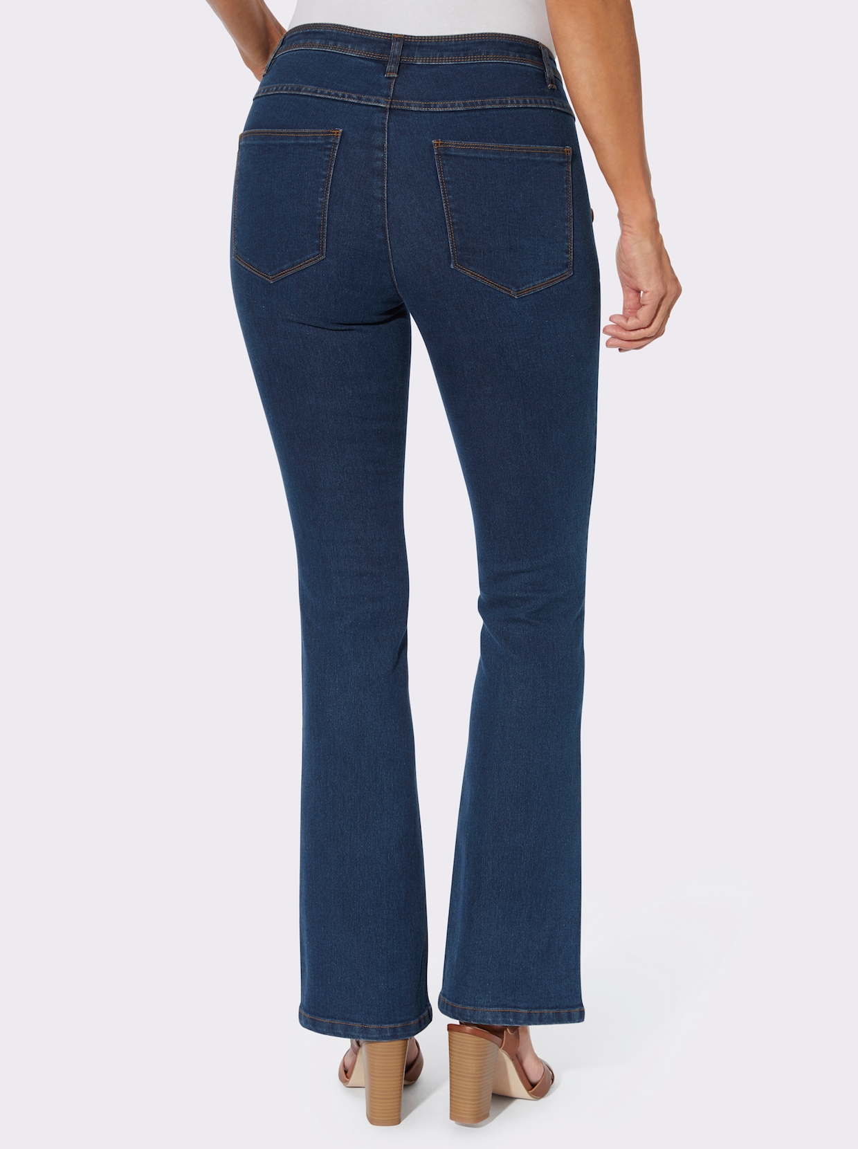 Bootcutjeans - blue-stone-washed