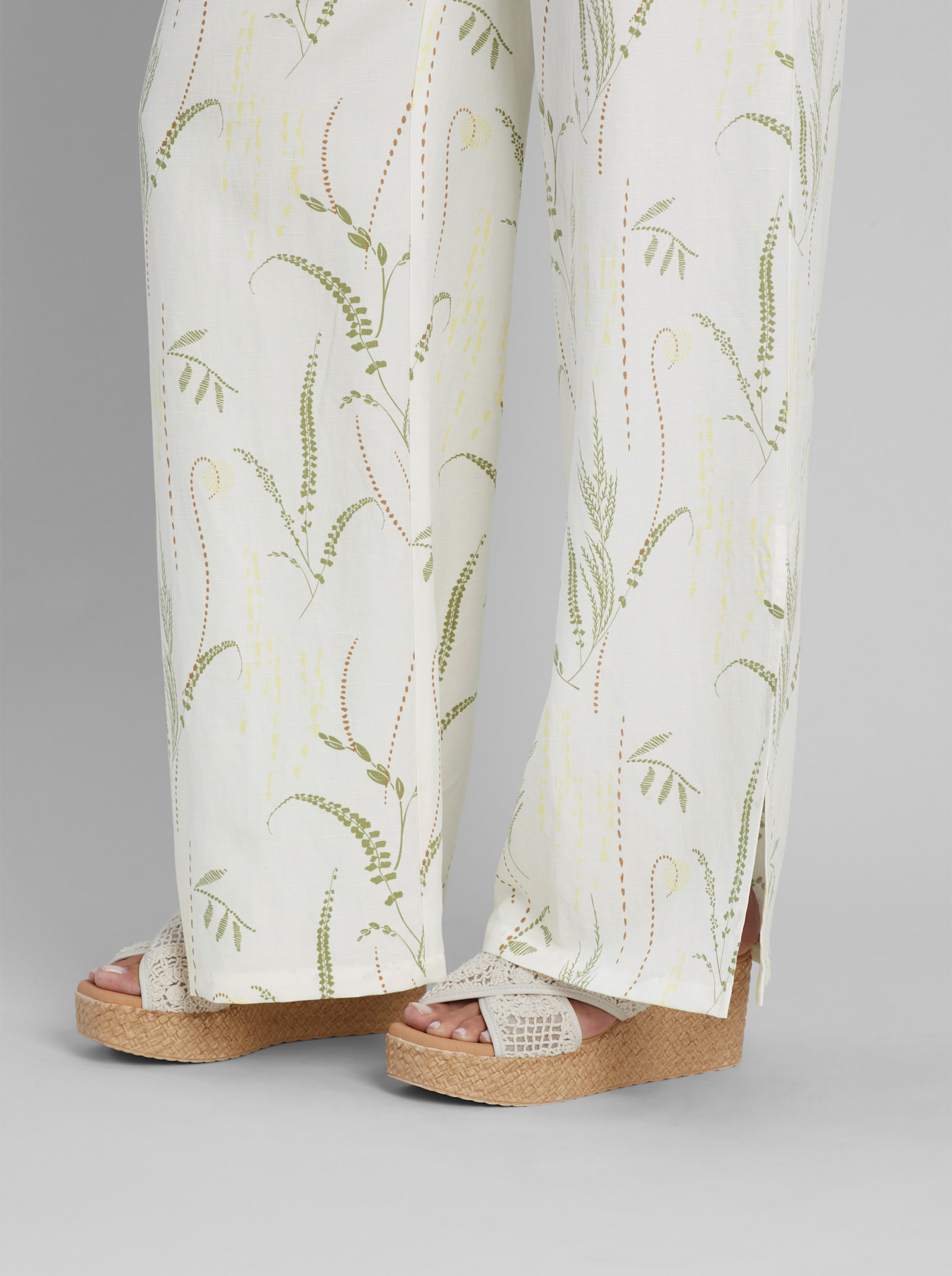 heine Druckhose mit weiten Beinen - ecru-schilf-bedruckt
