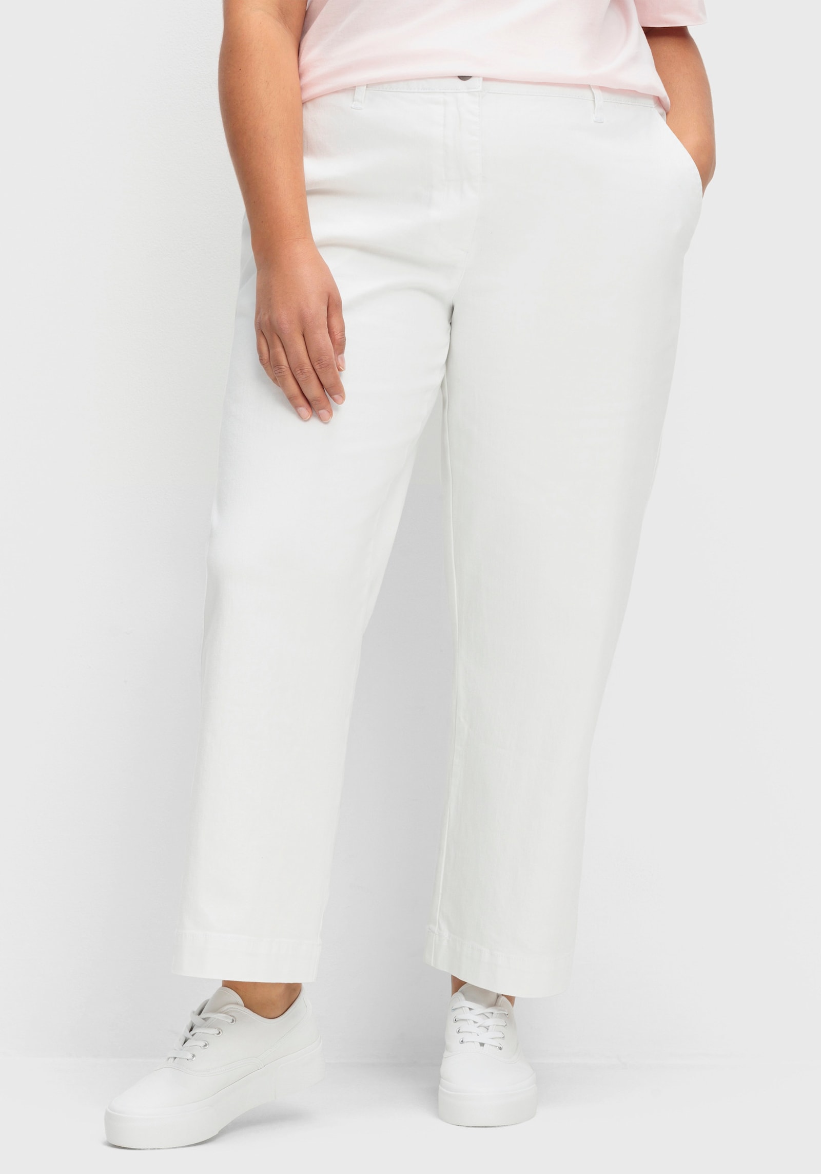 Culotte mit aufgesetzten Taschen hinten - weiß