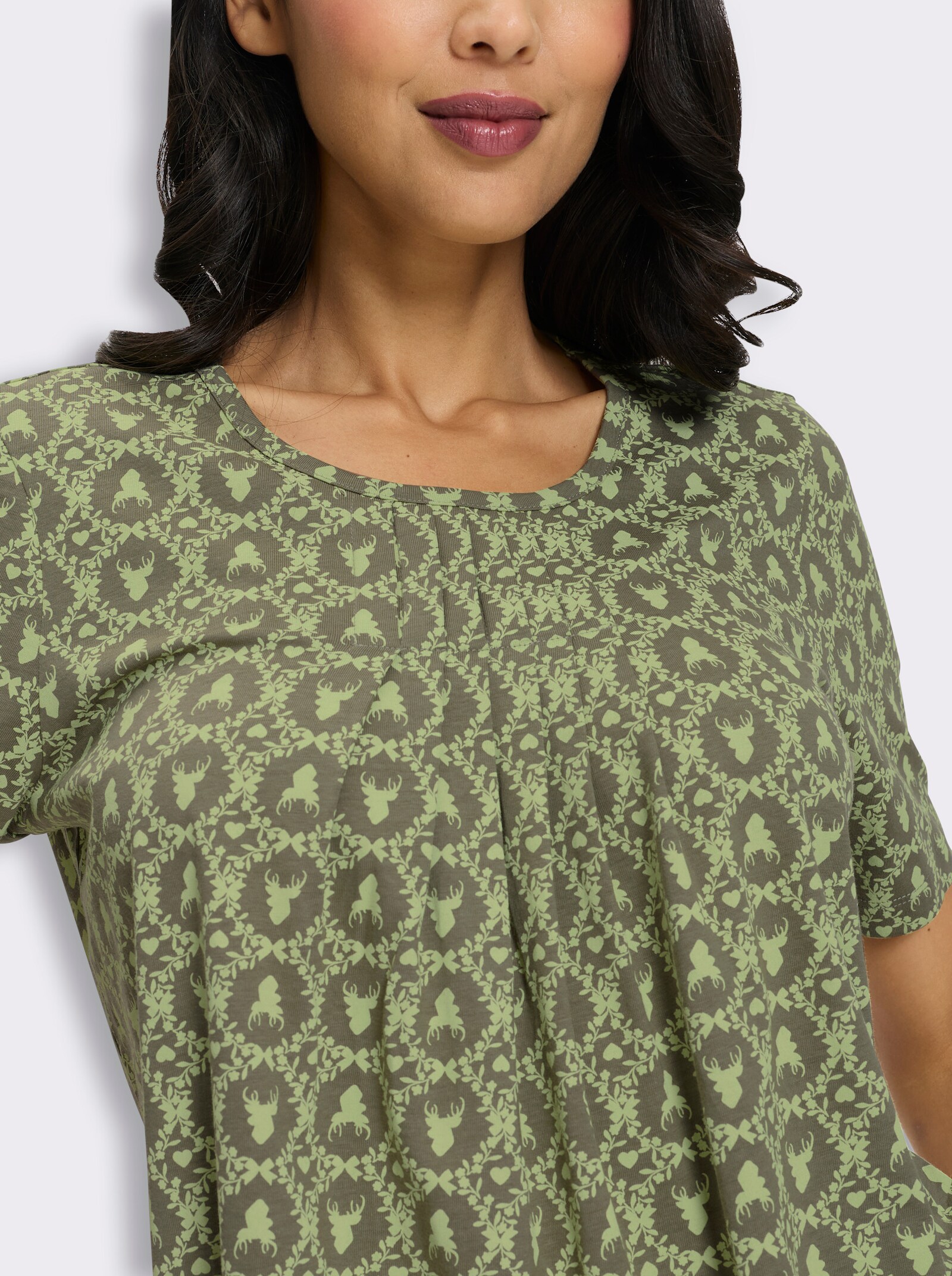 Kurzarmshirt mit Trachten-Print - khaki-lindgrün-bedruckt
