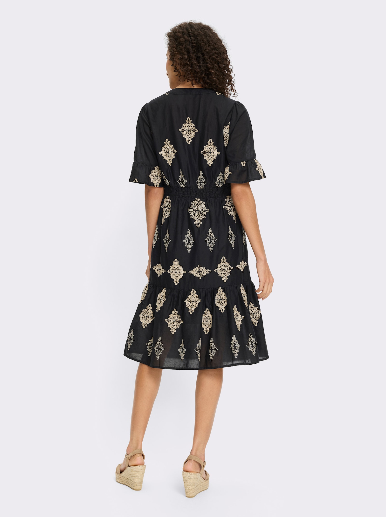 heine Baumwollkleid mit floralem Druck - schwarz-beige-bedruckt