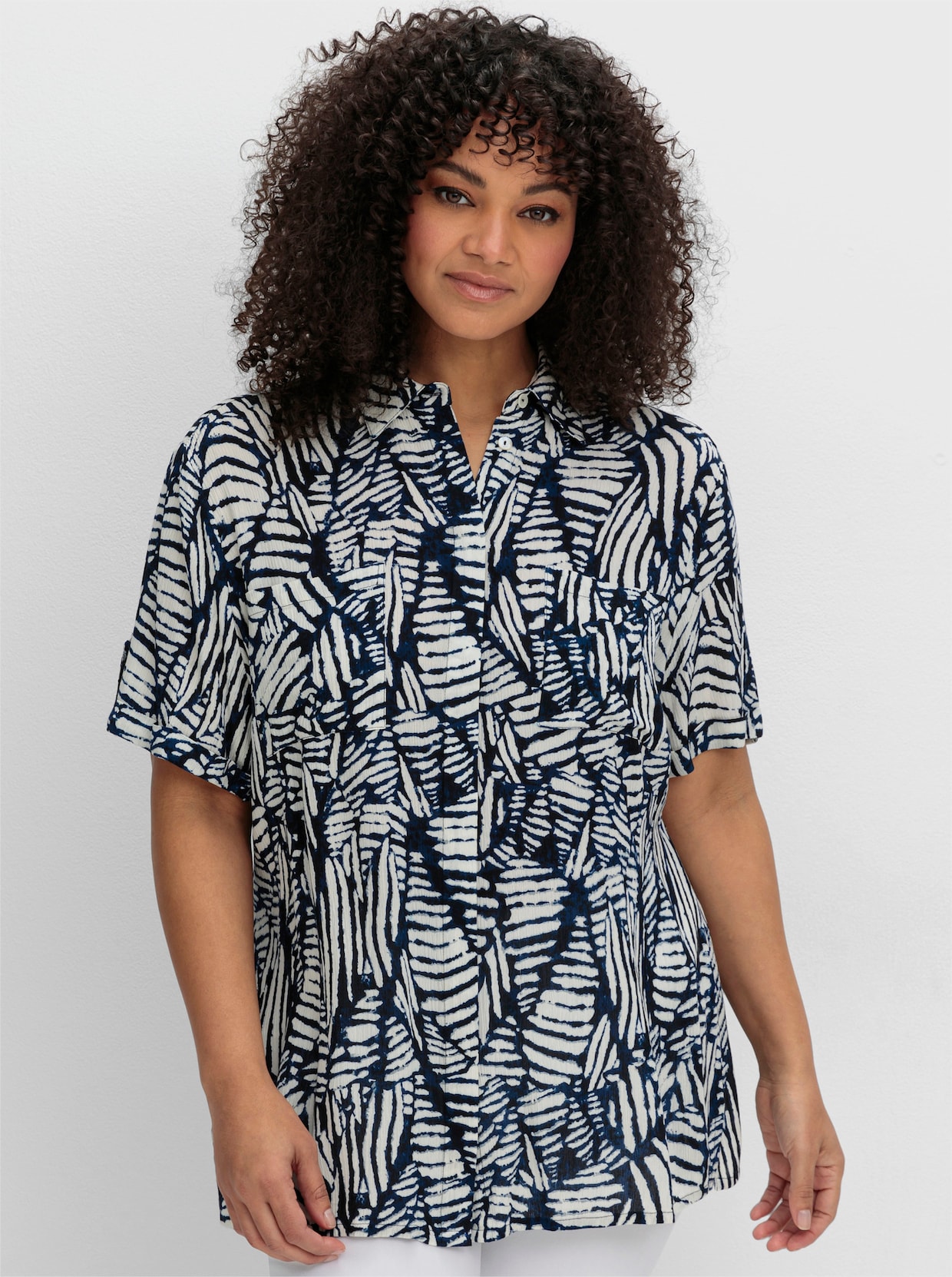 sheego by Joe Browns Overhemdblouse - bosbes gedessineerd