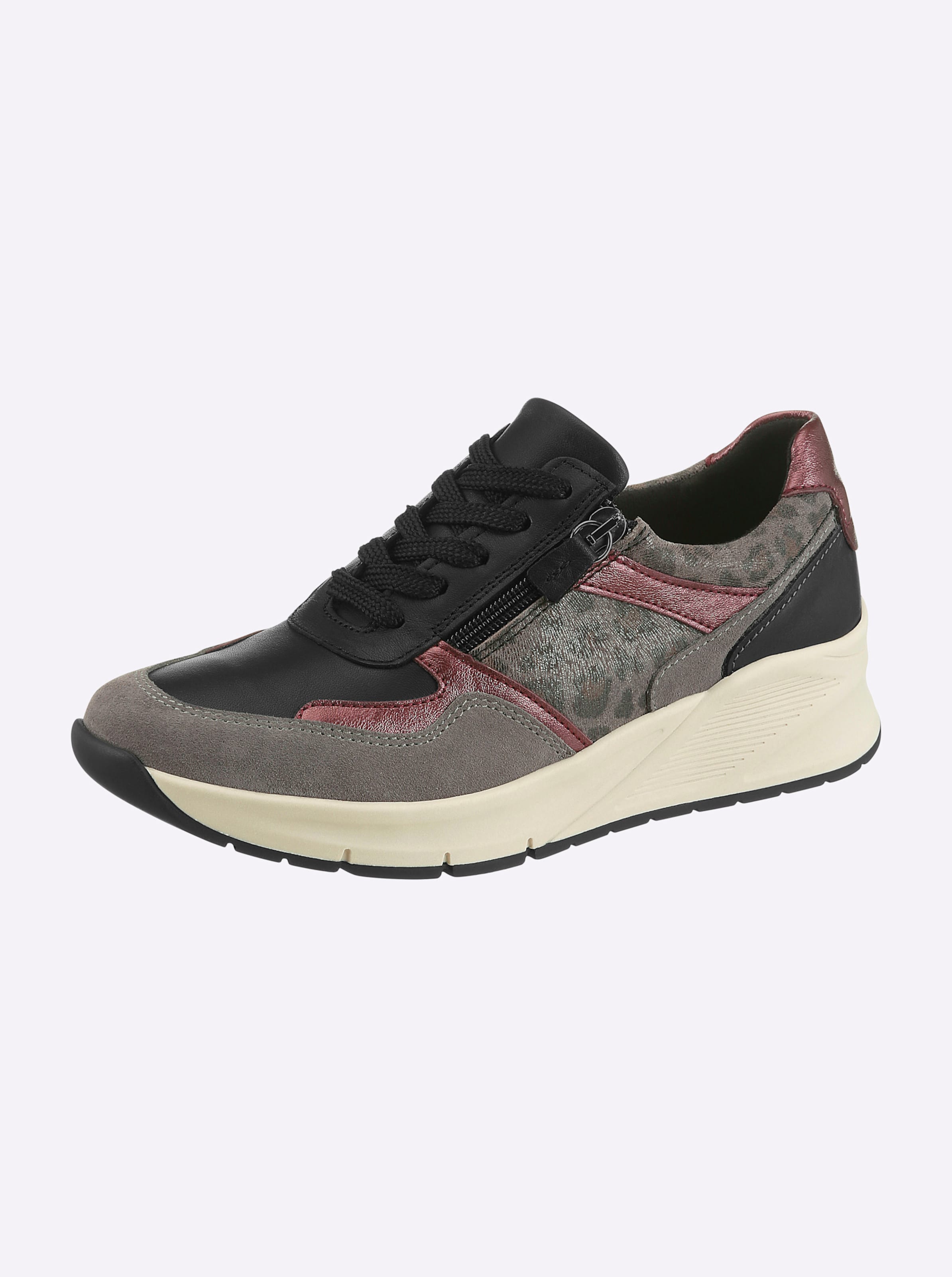 Sneaker