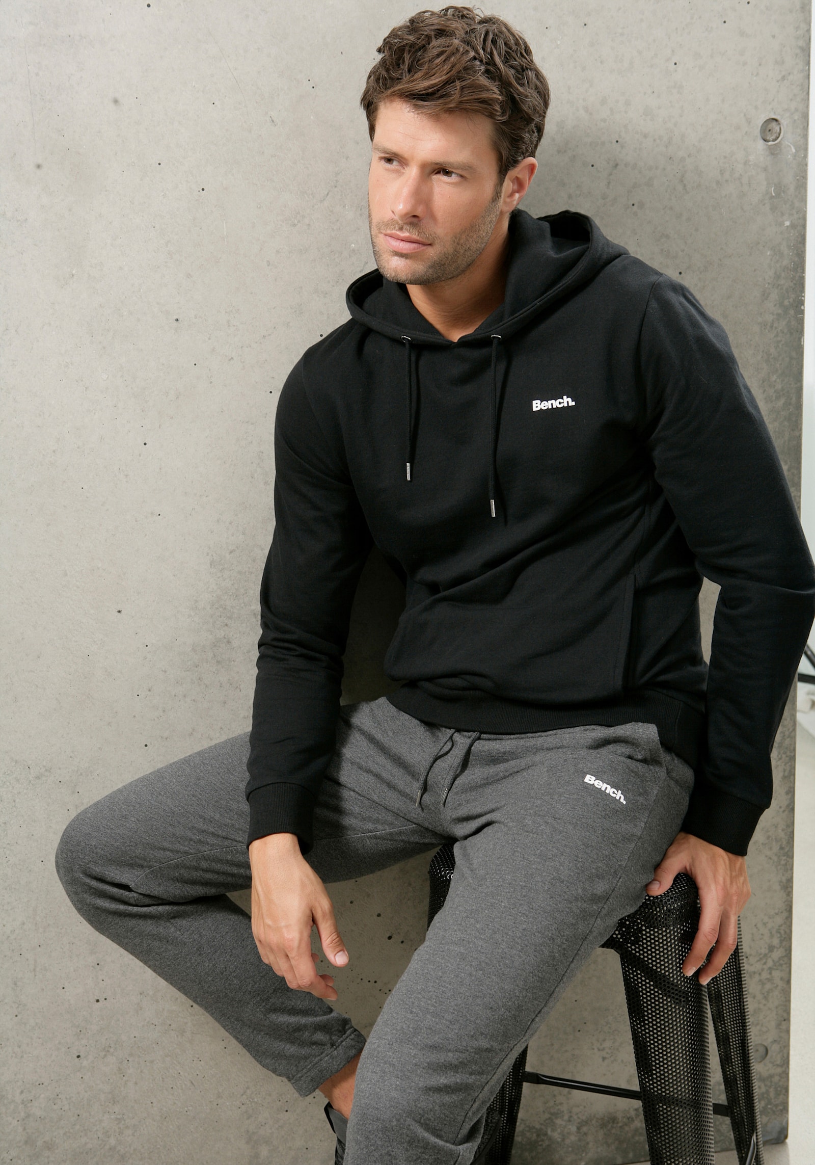 Bench. Loungewear Hoodie - schwarz
