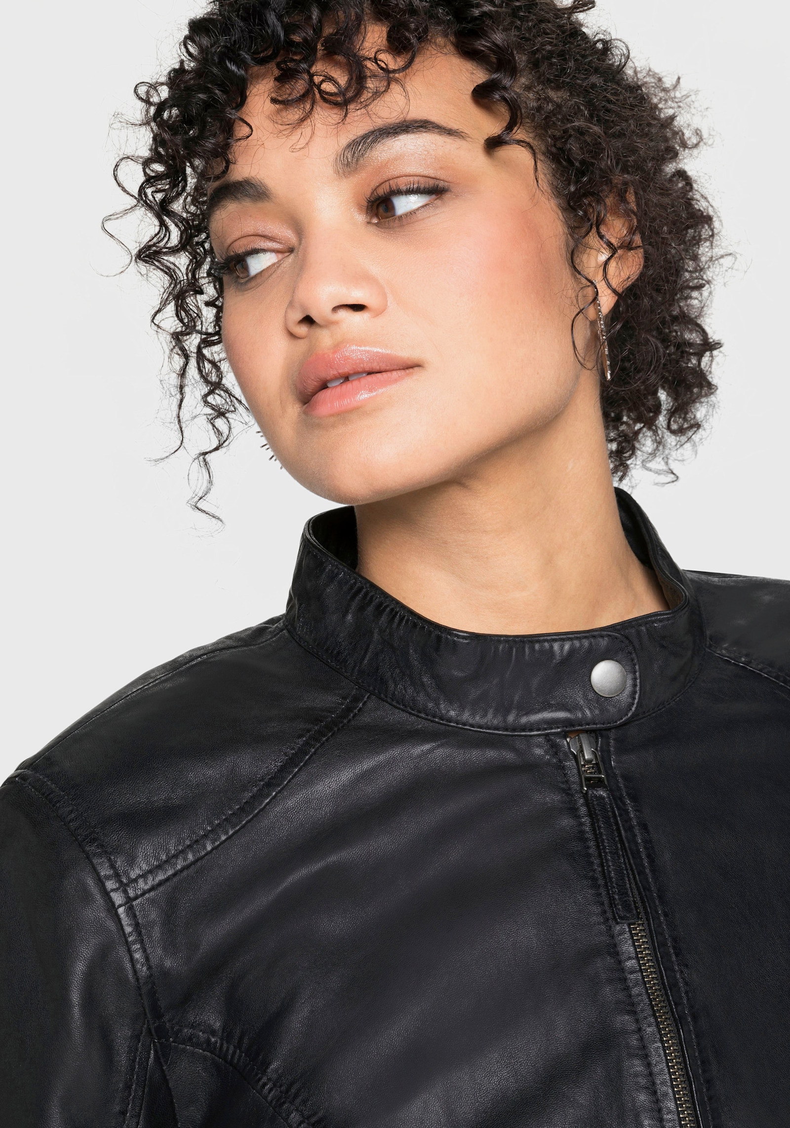 sheego Lederjacke im Biker-Stil - schwarz