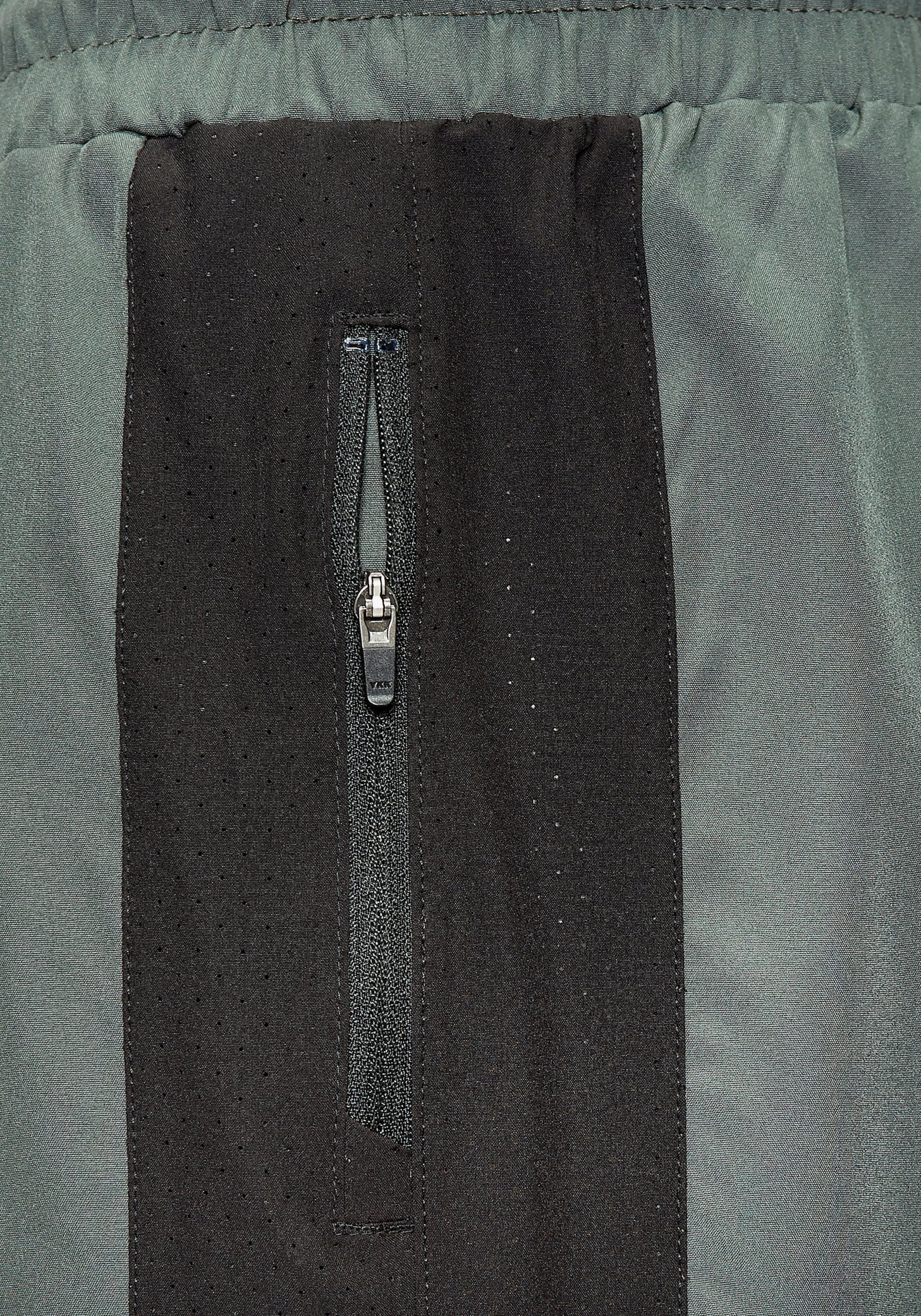 le jogger Shorts - grün