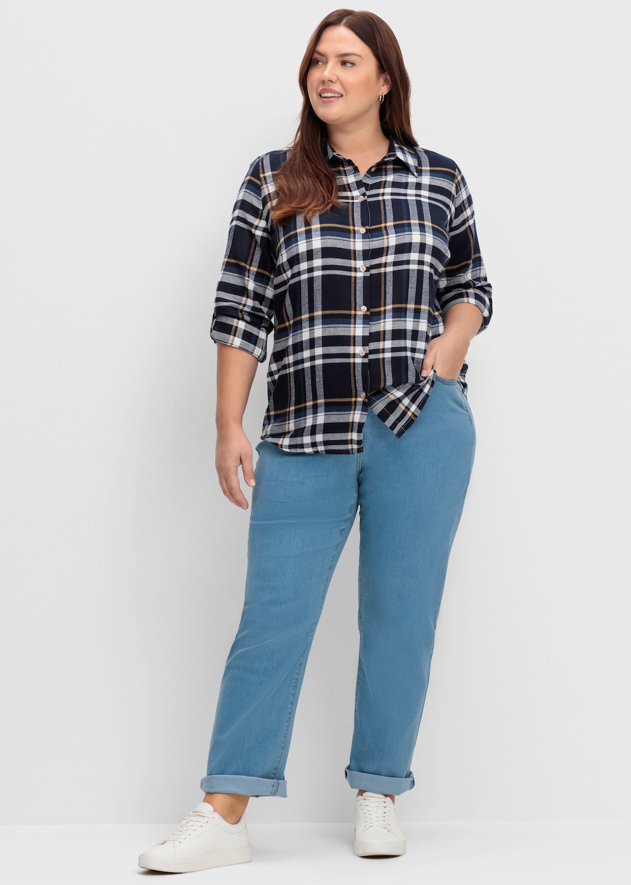 5-Pocket-Jeans mit Stickerei-Motiv - blue-bleached