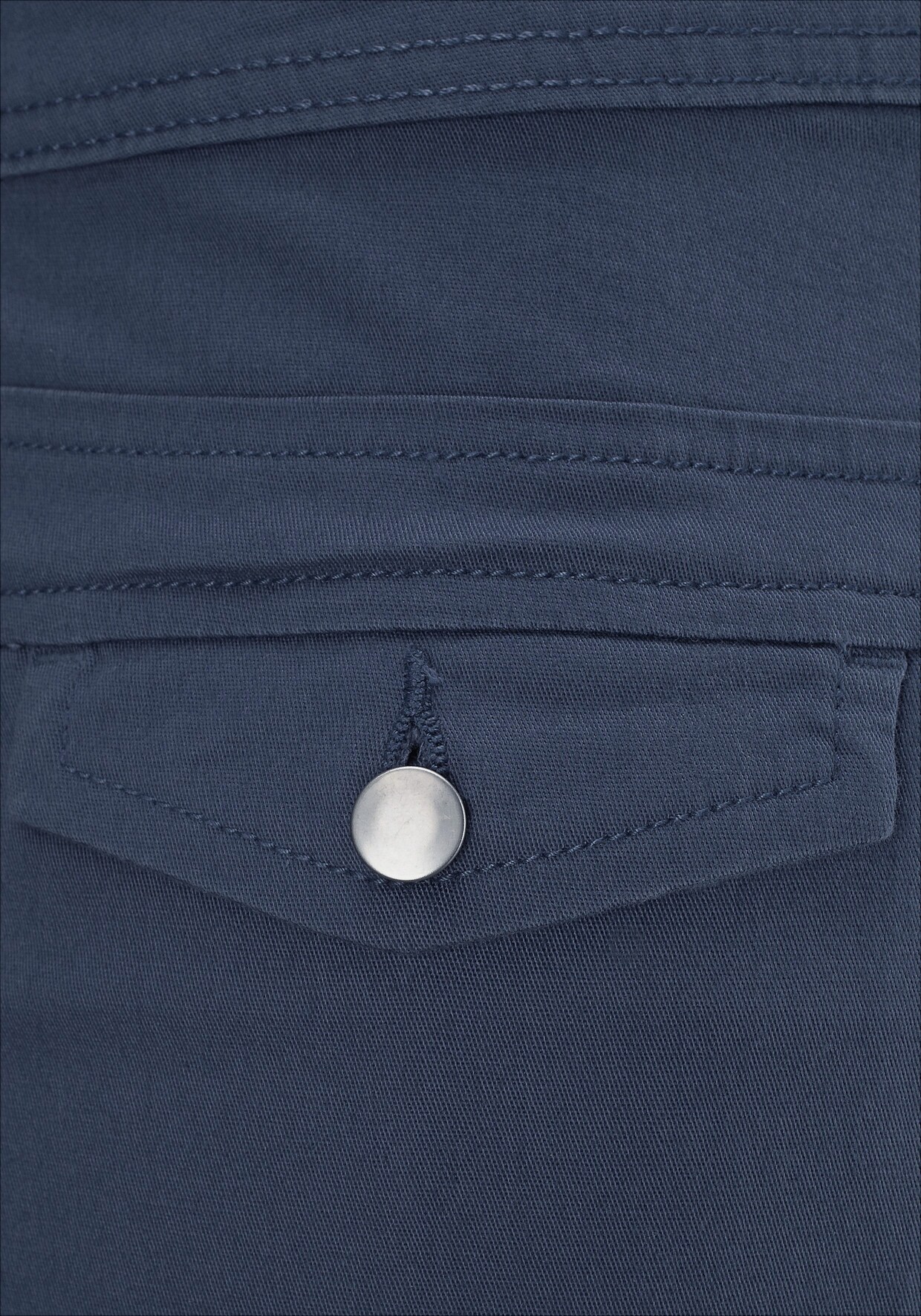 LASCANA Shorts - blau