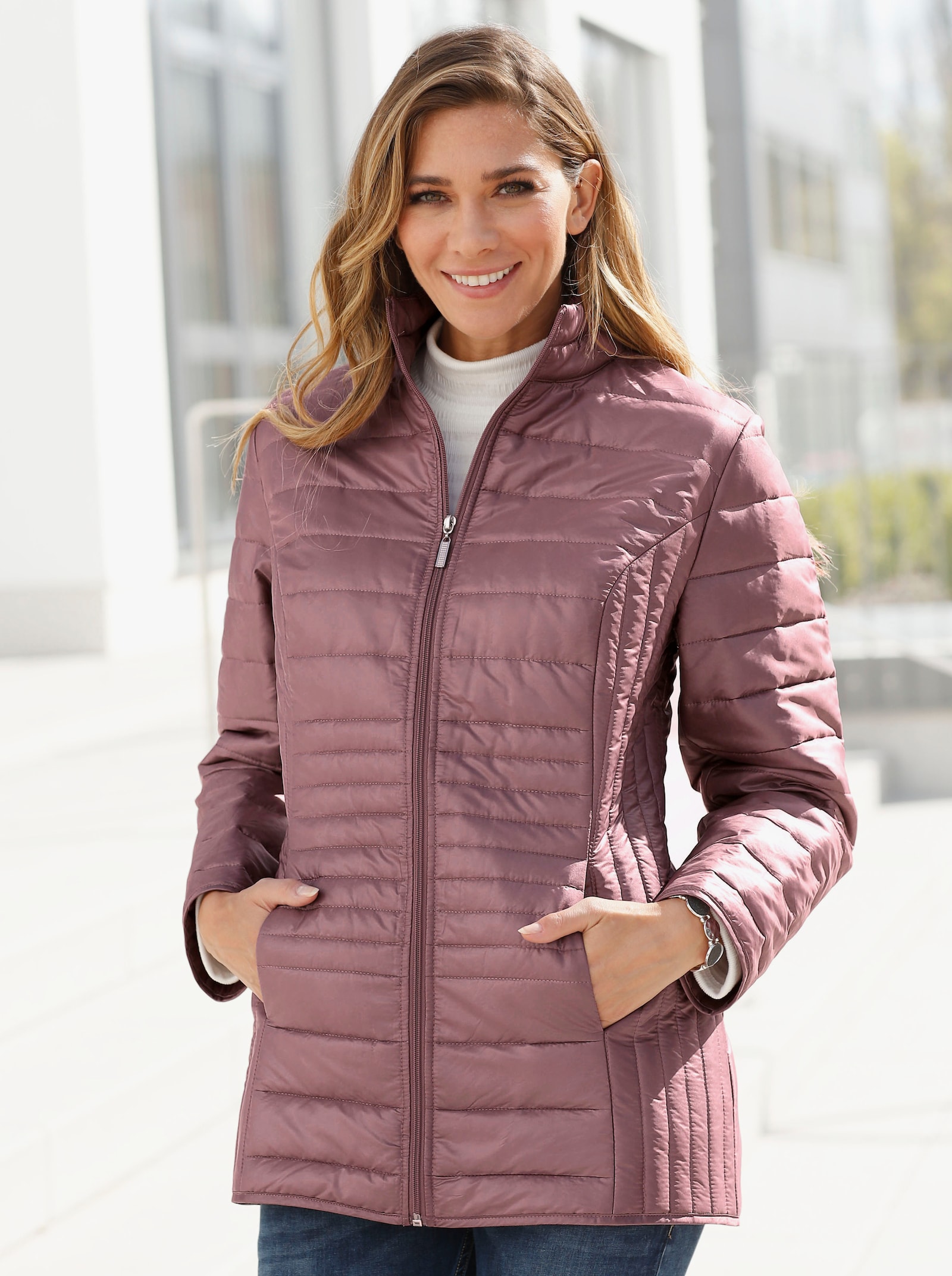 Steppjacke mit vertikalem Muster - rose