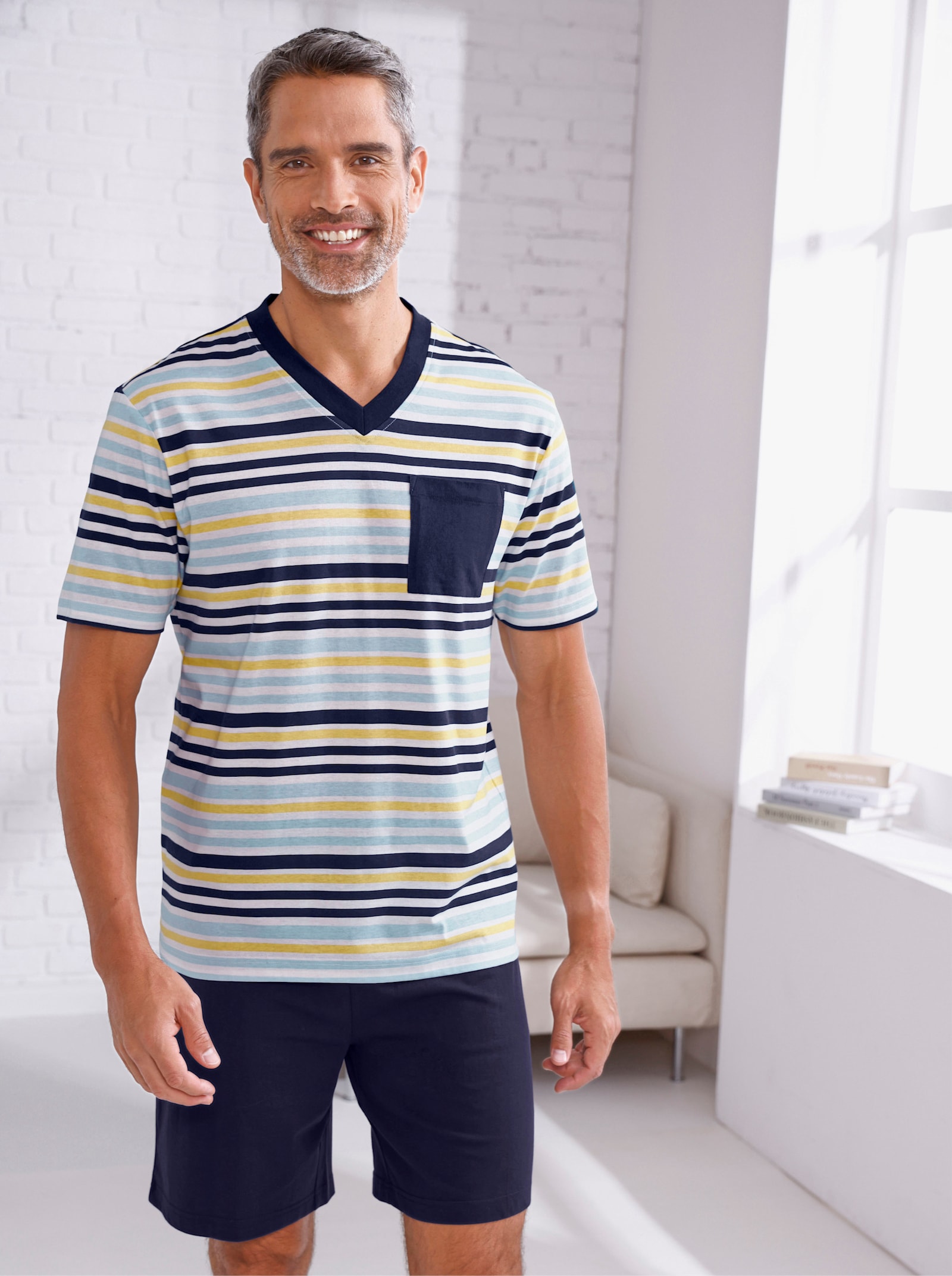 Shorty im Ringel-Look - marine-eisblau-geringelt